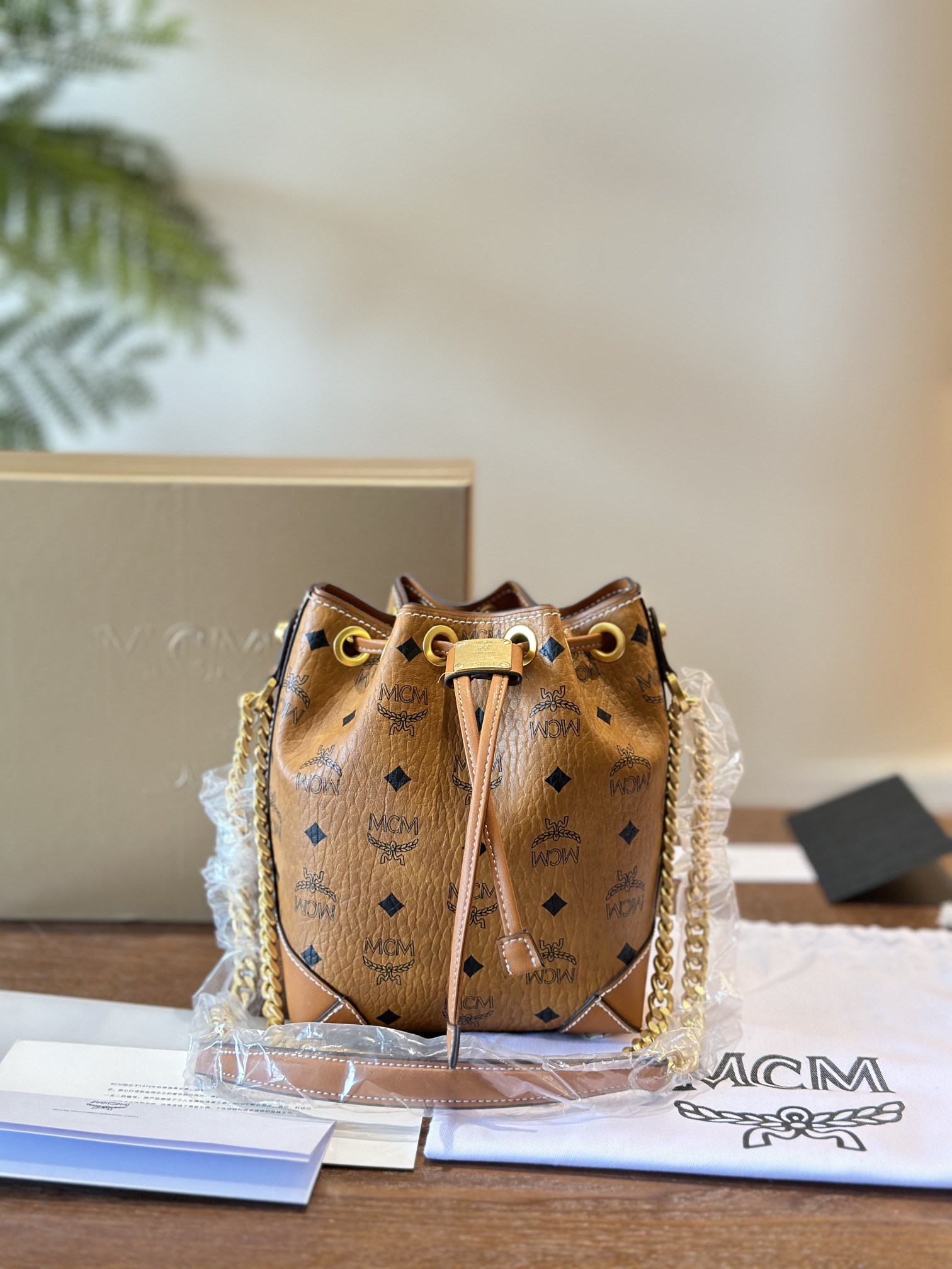 MCM Bucket Bags Chains