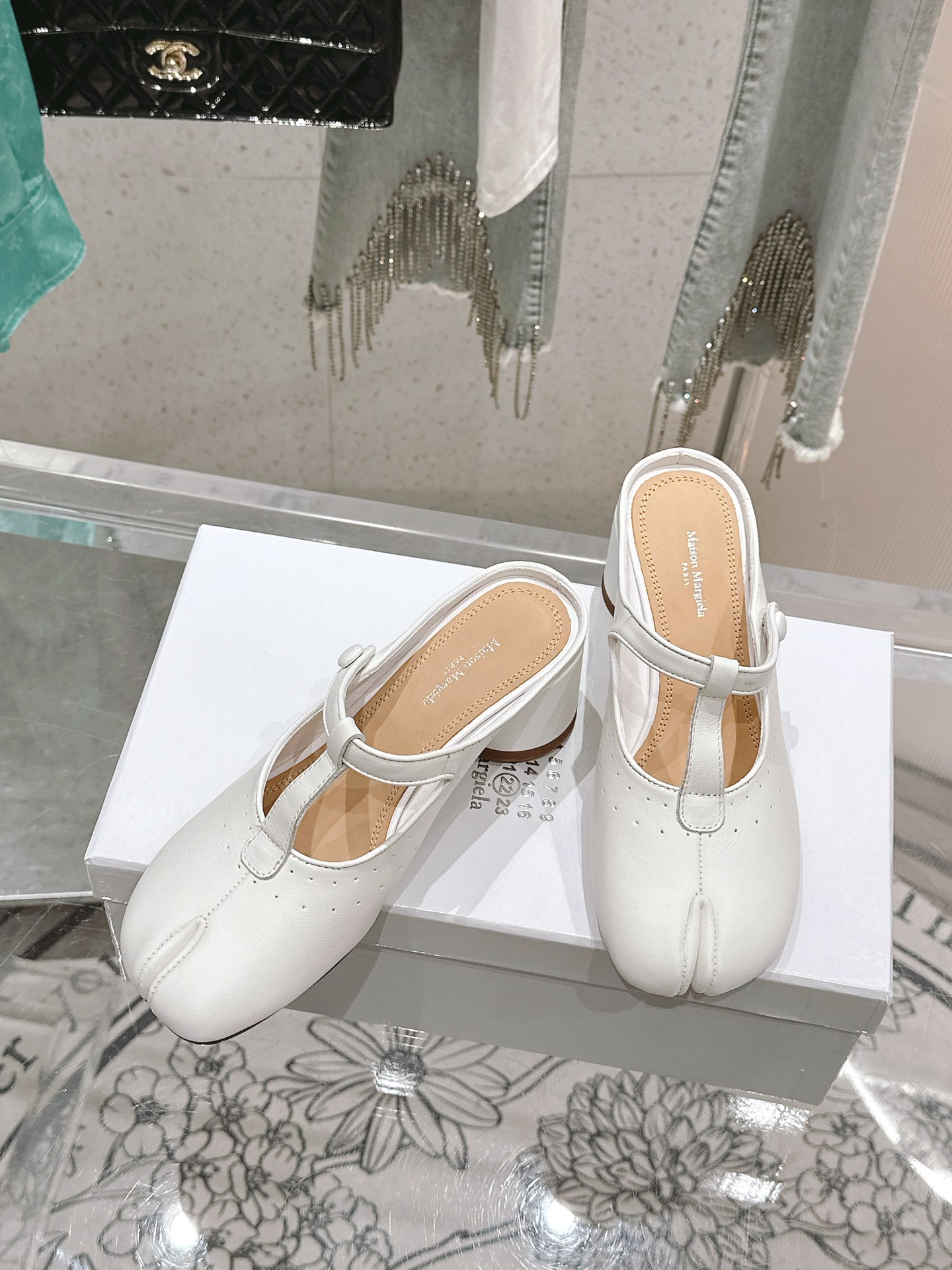 Luxury Maison Margiela Ballerina Flat-Tabi Sandals: Top Quality, Exclusive, Genuine Leather, 5.5cm Heel - 图片 3