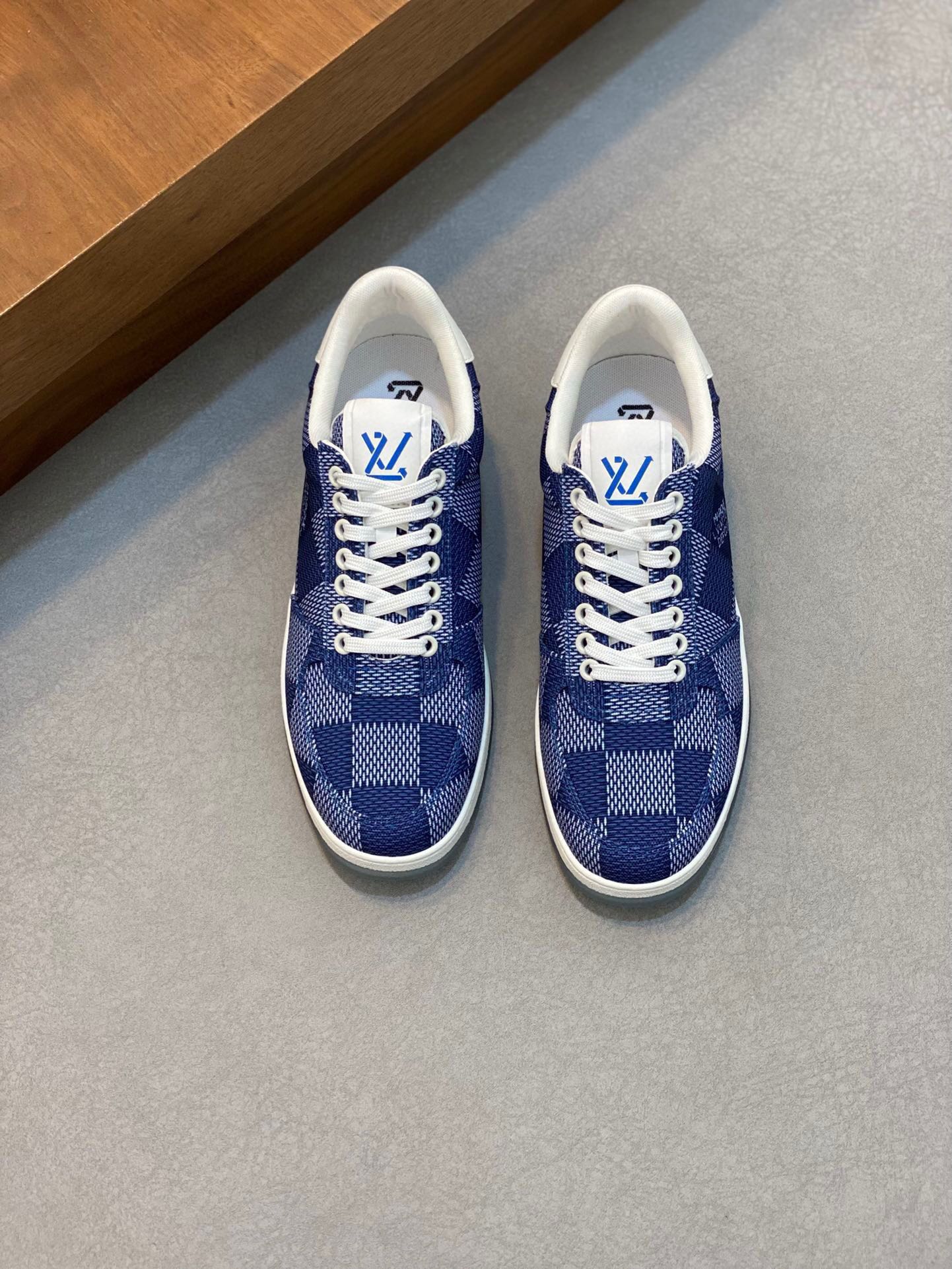 NO:219481,Brand LOUIS VUITTON original color matching code number 38-44 customized 45 price material Louis Vuitton new style casual shoes!  Original single-quality Labon craft upper adopts original cloth breathable mesh inner lining style. Simple and atmospheric original LV outsole, Louis Vuitton, louis vuitton, louis vuitton, louis vuitton, louis vuitton19860909品牌LOUIS VUITTON 颜色原版配色 码数38-44定做45 价格 材质路易威登新款 休闲鞋！原单品质拉邦工艺鞋面采用原版布面透气网布内里版型时尚 简单大气原版LV大底,路易威登,louis vuitton,louis vuitton,louis vuitton,Men's shoes