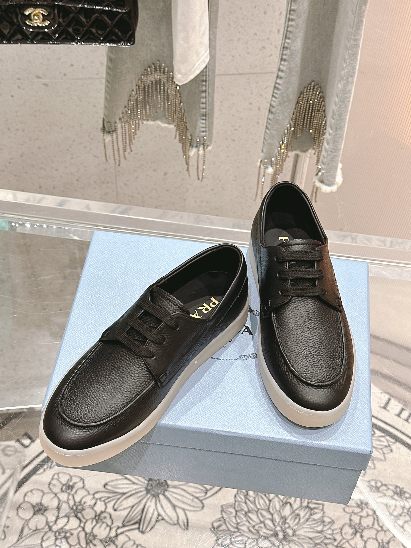 Designer Sneakers