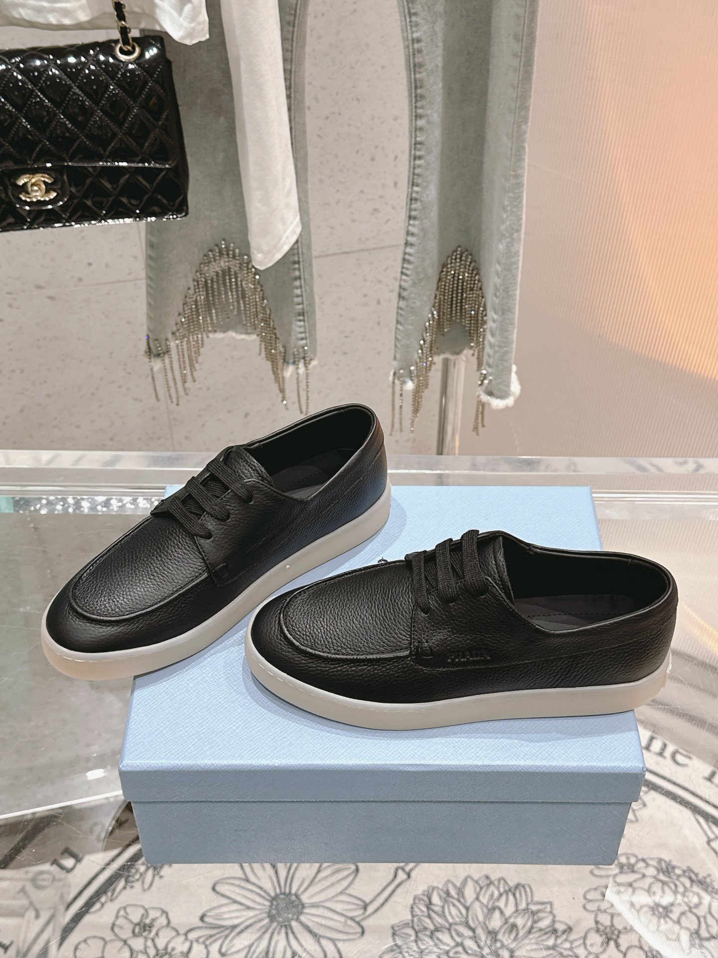 Designer Sneakers