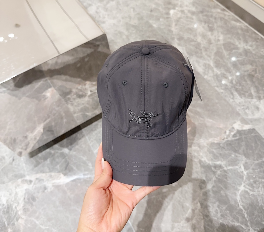 NO:202197,Archaeopteryx quick-drying equestrian hat quick-drying fabric waterproof and thin~ Both square and round faces are suitable, and the face is huge and small!  Essential for sun protection against ultraviolet in spring and summer ~ Hat Fisherman's hat Baseball hat Knitted hat, hat arc'teryx, espadrilles, hats19860909始祖鸟 速干马术帽 速干面料防水轻薄~ 方圆脸都合适 巨显脸小！ 春夏遮阳防紫外线必备~帽子渔夫帽棒球帽针织帽,帽子arc'teryx,espadrilles,hats,hat