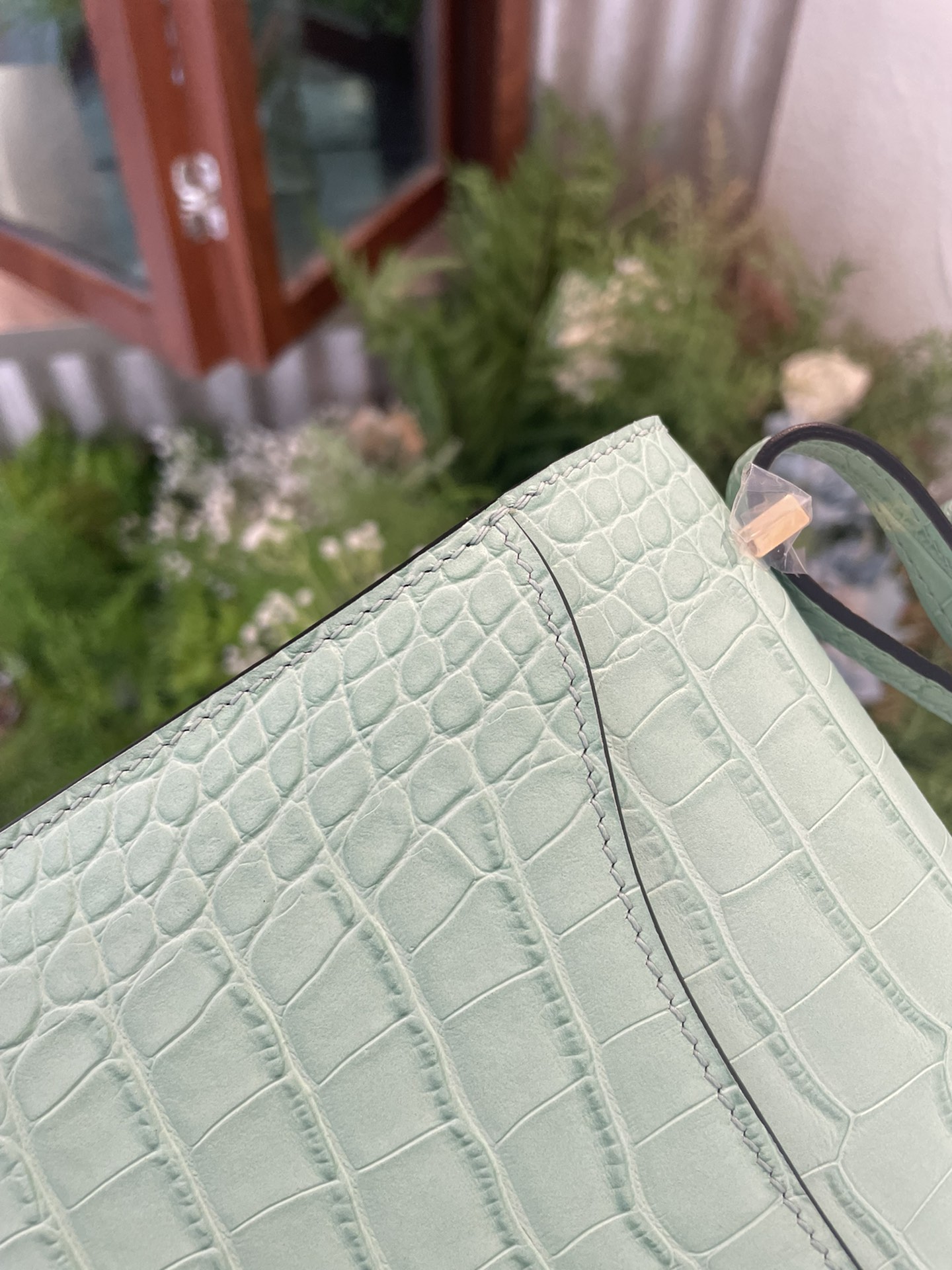 Elegant Constance 18cm Crocodile Pattern Shoulder Bag with Gold-Silver Hardware 7 i1716964762 3542 6