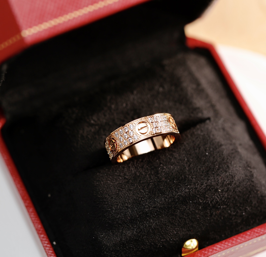 Cartier Cartier 卡家宽版满天星三排六钻戒指