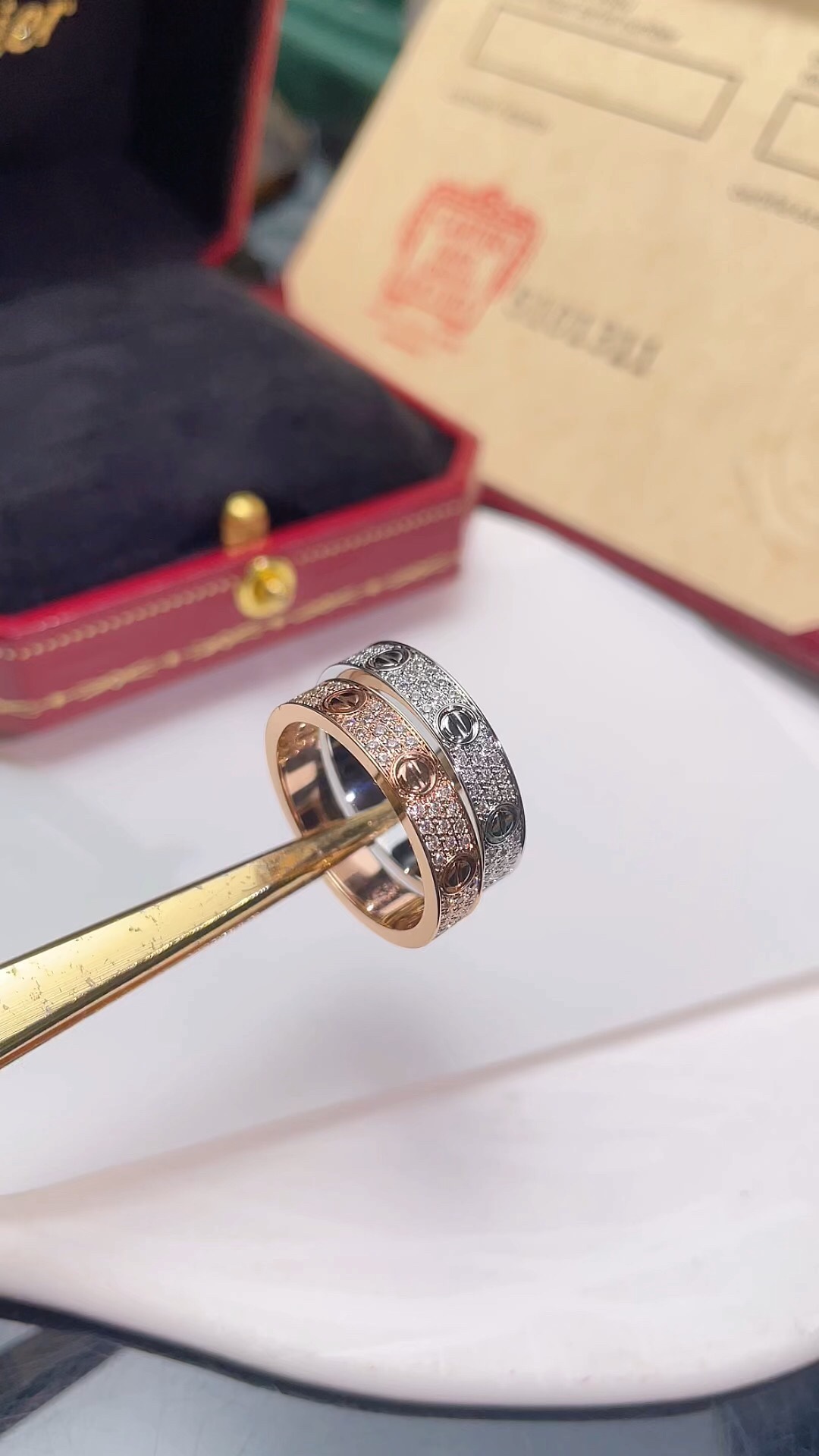 Cartier Cartier 银色玫瑰金窄版满天星三排三钻戒指