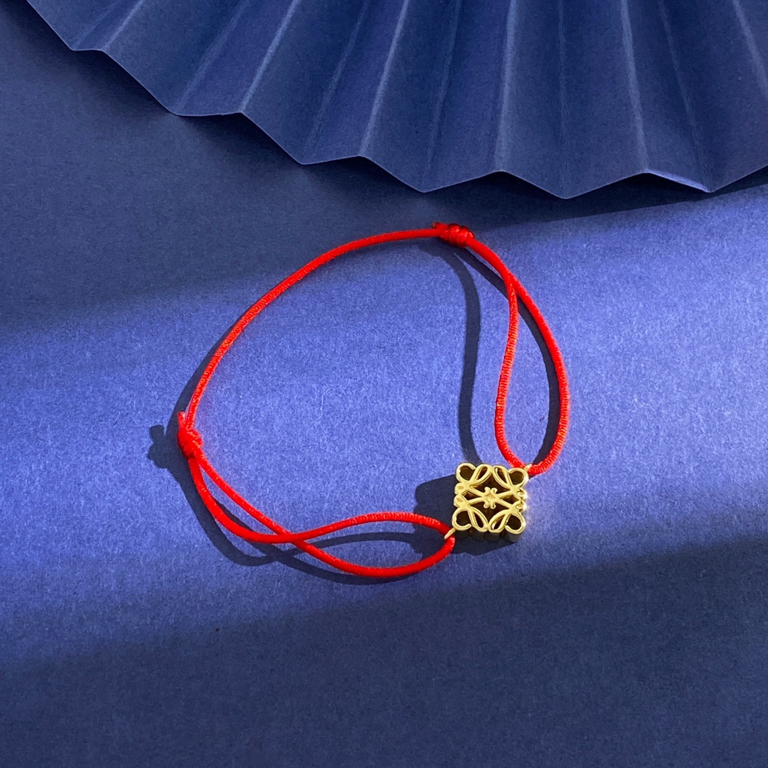 Loewe Fashion Jewelry Collection: Square Geometry in 16 Colors with Brass Material - 图片 1