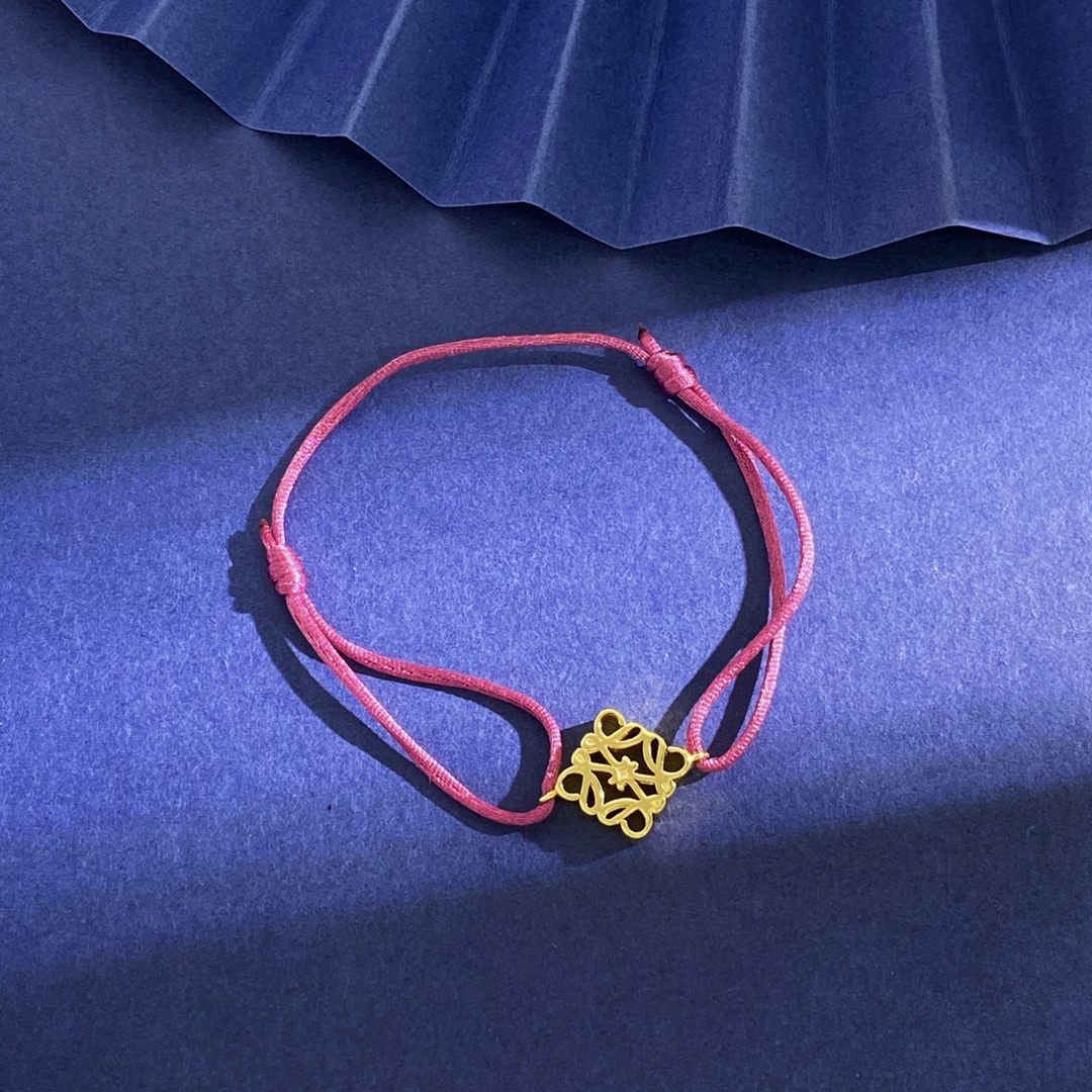 Loewe Fashion Jewelry Collection: Square Geometry in 16 Colors with Brass Material - 图片 8