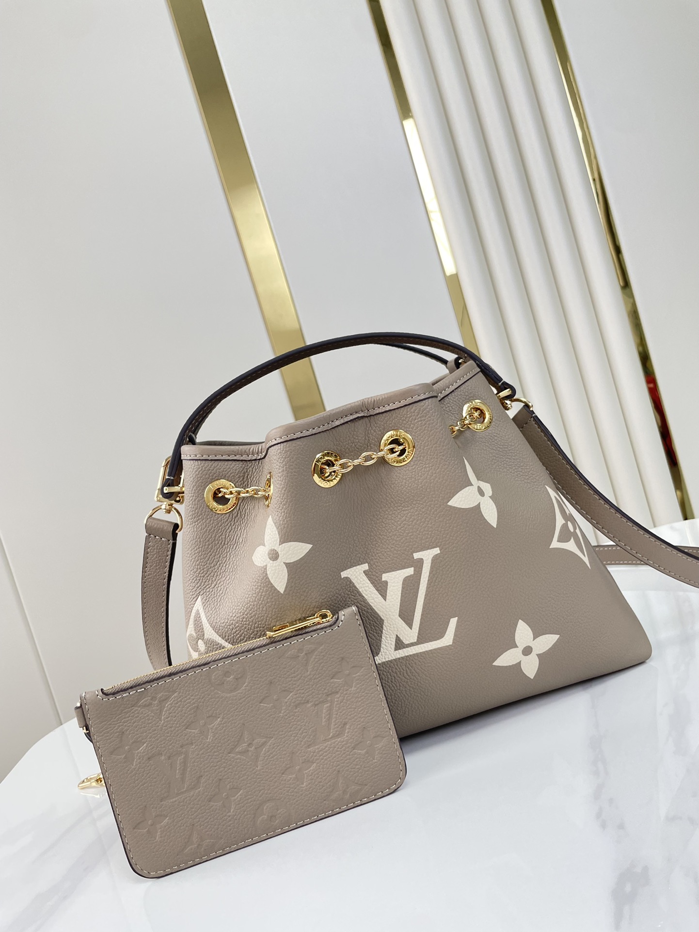 [Louis Vuitton Women