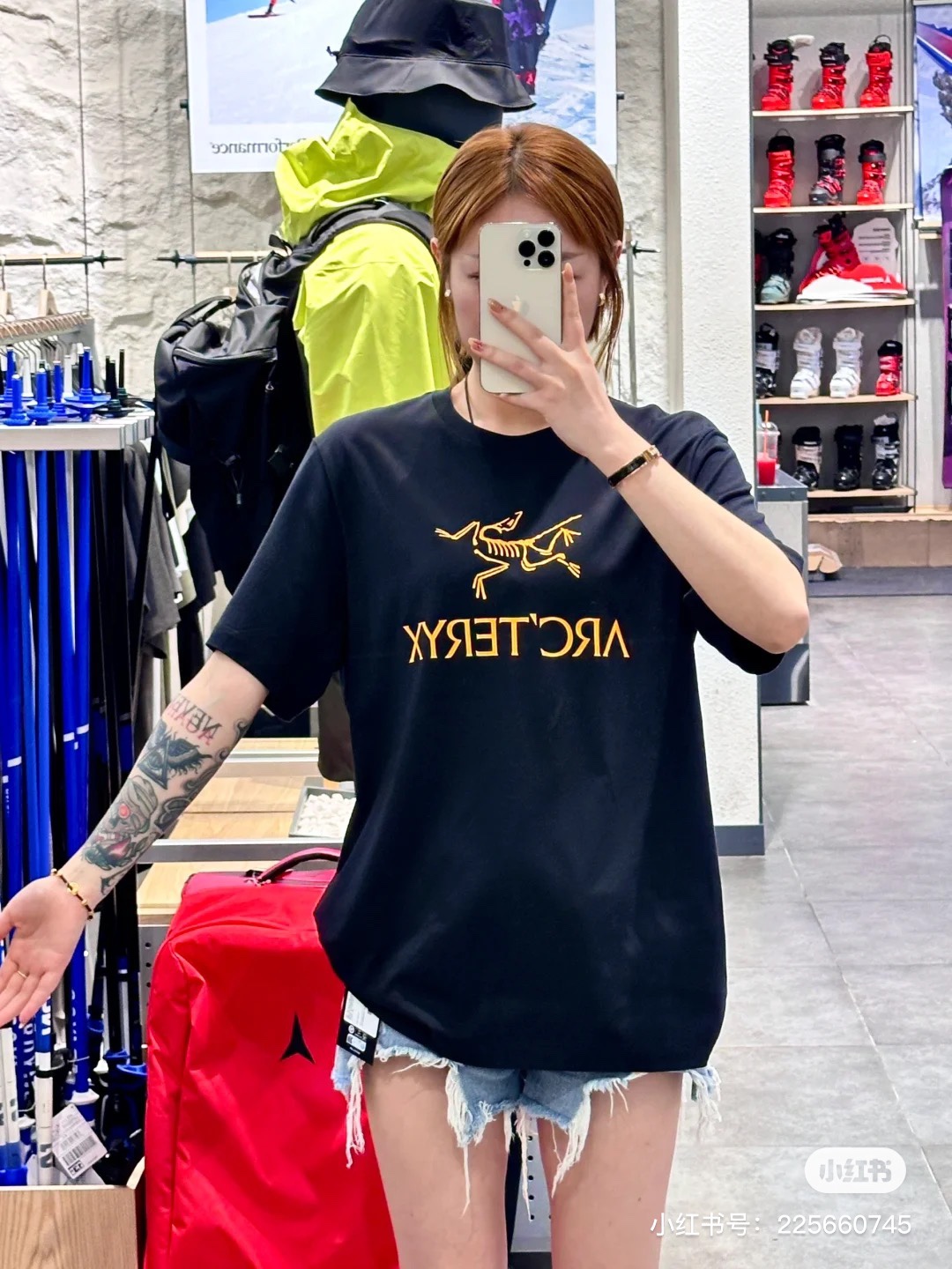 🖤模特图
高品质代工厂级别🆕🖤ARC`TERYX / 始祖鸟天花板级别三色基础款纯棉男女大Logo印花短
