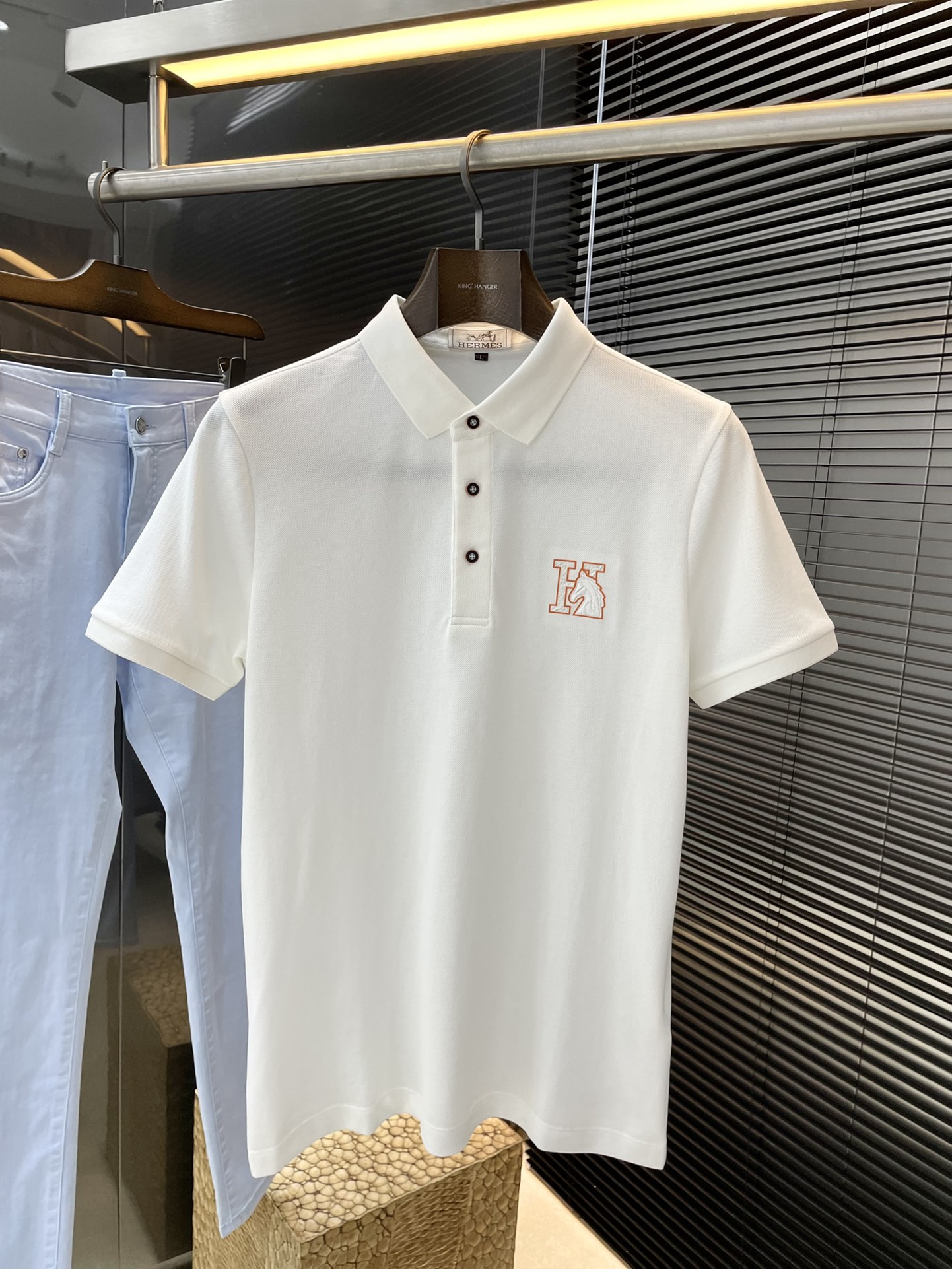 Hermes Vêtements Polo T-Shirt épissure Collection printemps – été Fashion Manches courtes
