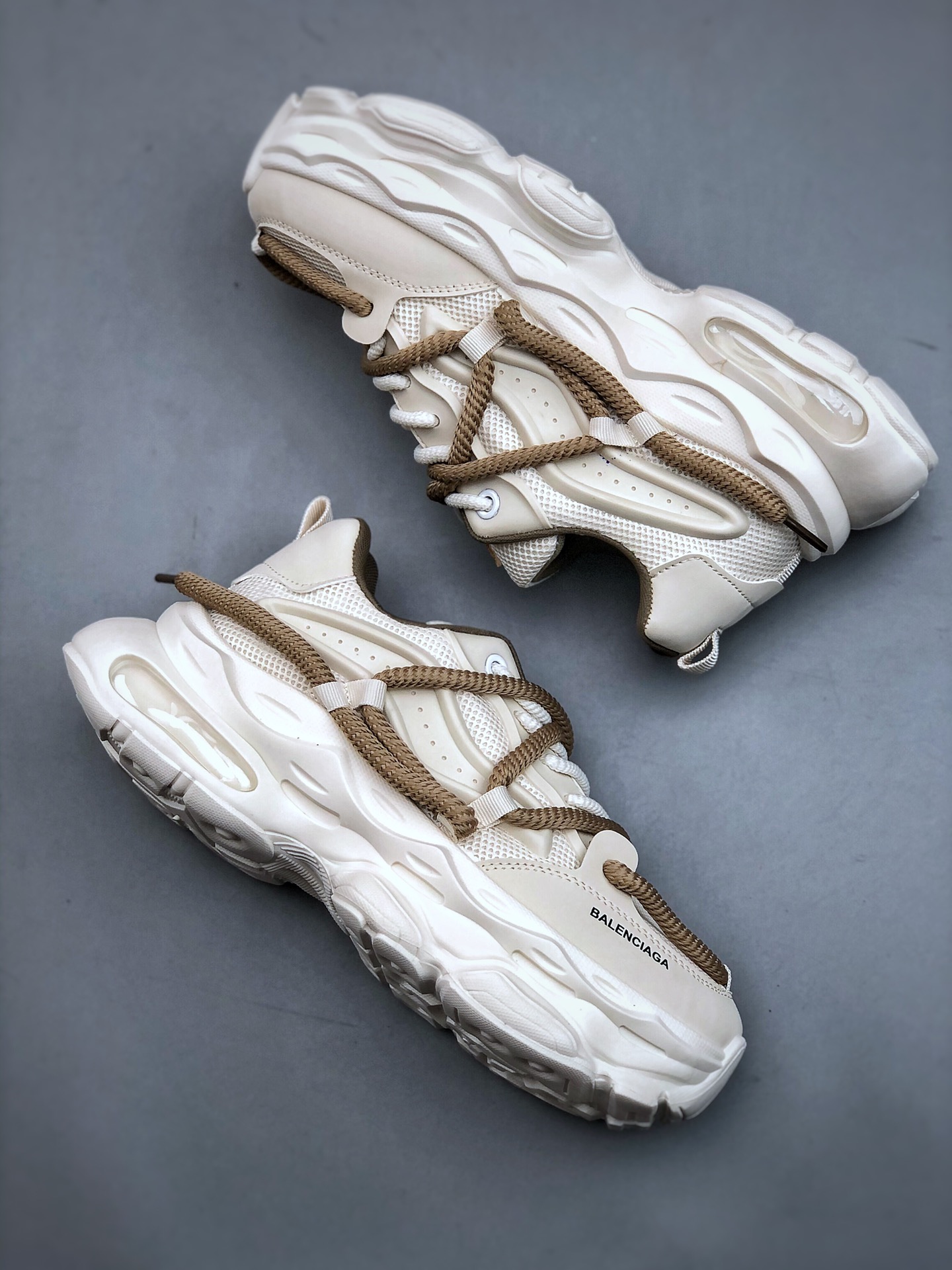 240 23ss巴黎世家BALENCIAGA Sneaker运动休闲鞋系列低帮潮流风百搭休闲运动鞋