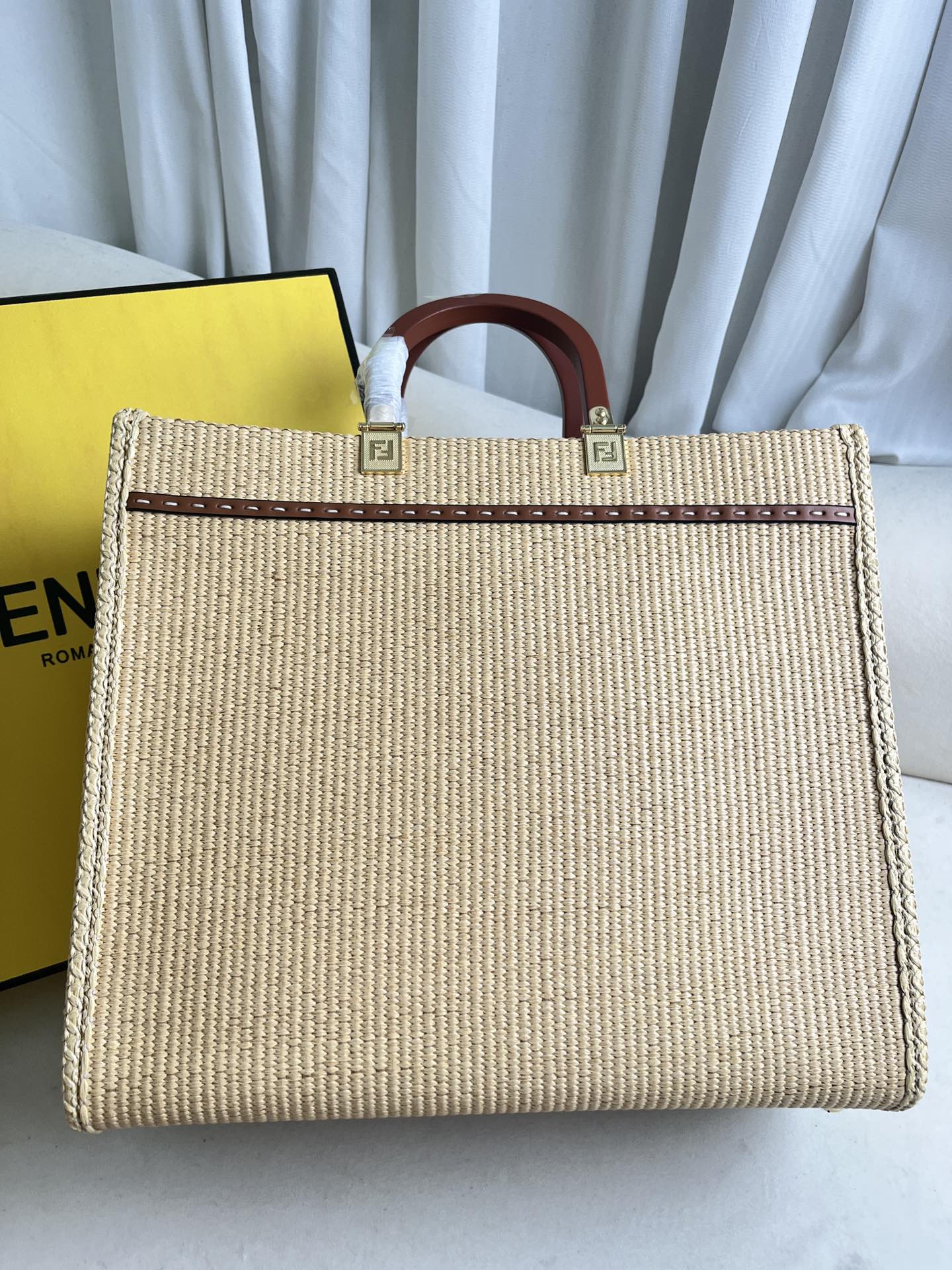 Fendi Sunshine Raffia Tote Bag, Summer Woven Handbag, 31x17x35cm 3 i1717161454 1495 1