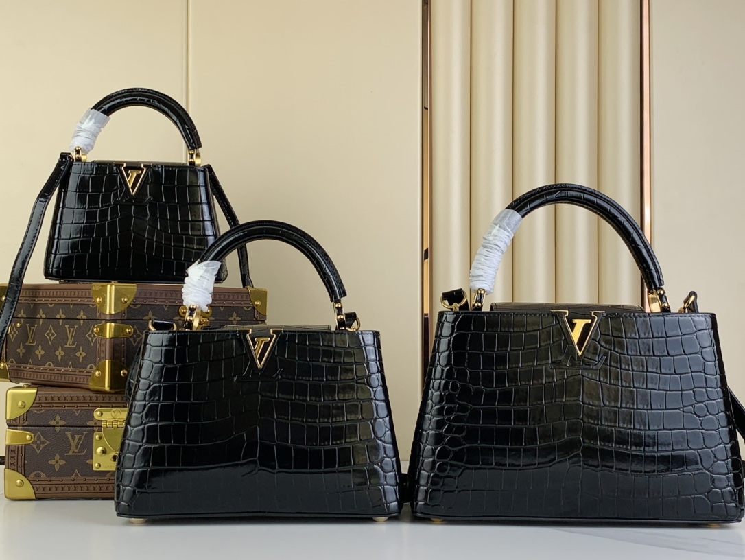 لويس فيتون LV Capucines حقيبة حقيبة يد أسود . N94227