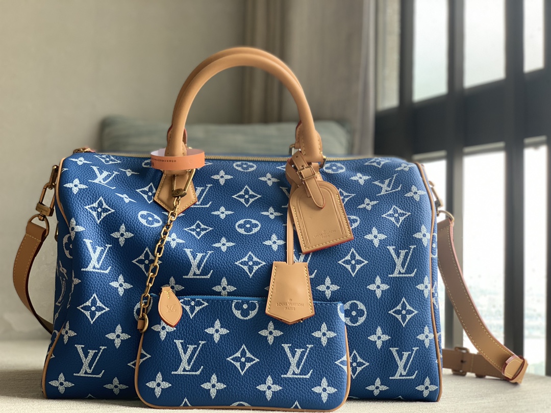 Louis Vuitton Rare edition counter inspection Xiaogui [SPEEDY P9 BANDOULIERE40 handbag] M24418 blue