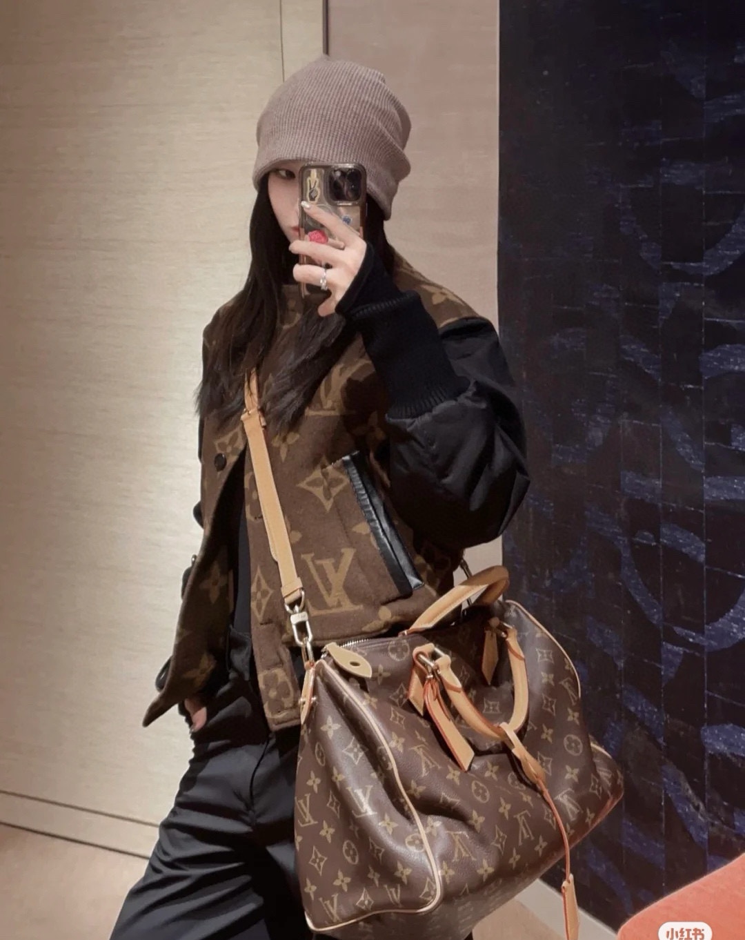 Louis Vuitton [SPEEDY P9 BANDOULIERE40 handbag] M24422 brown, so beautiful