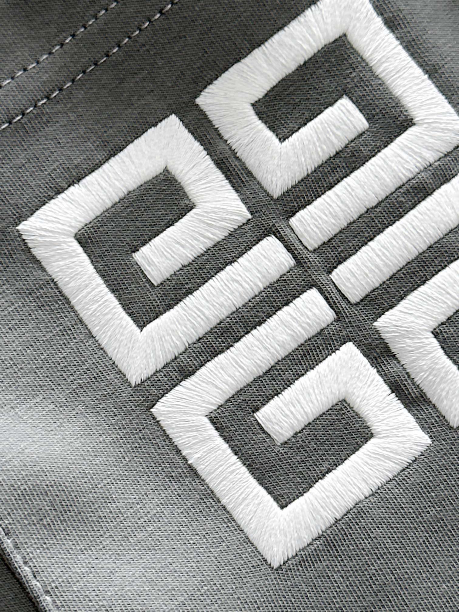   休闲短裤服装 8