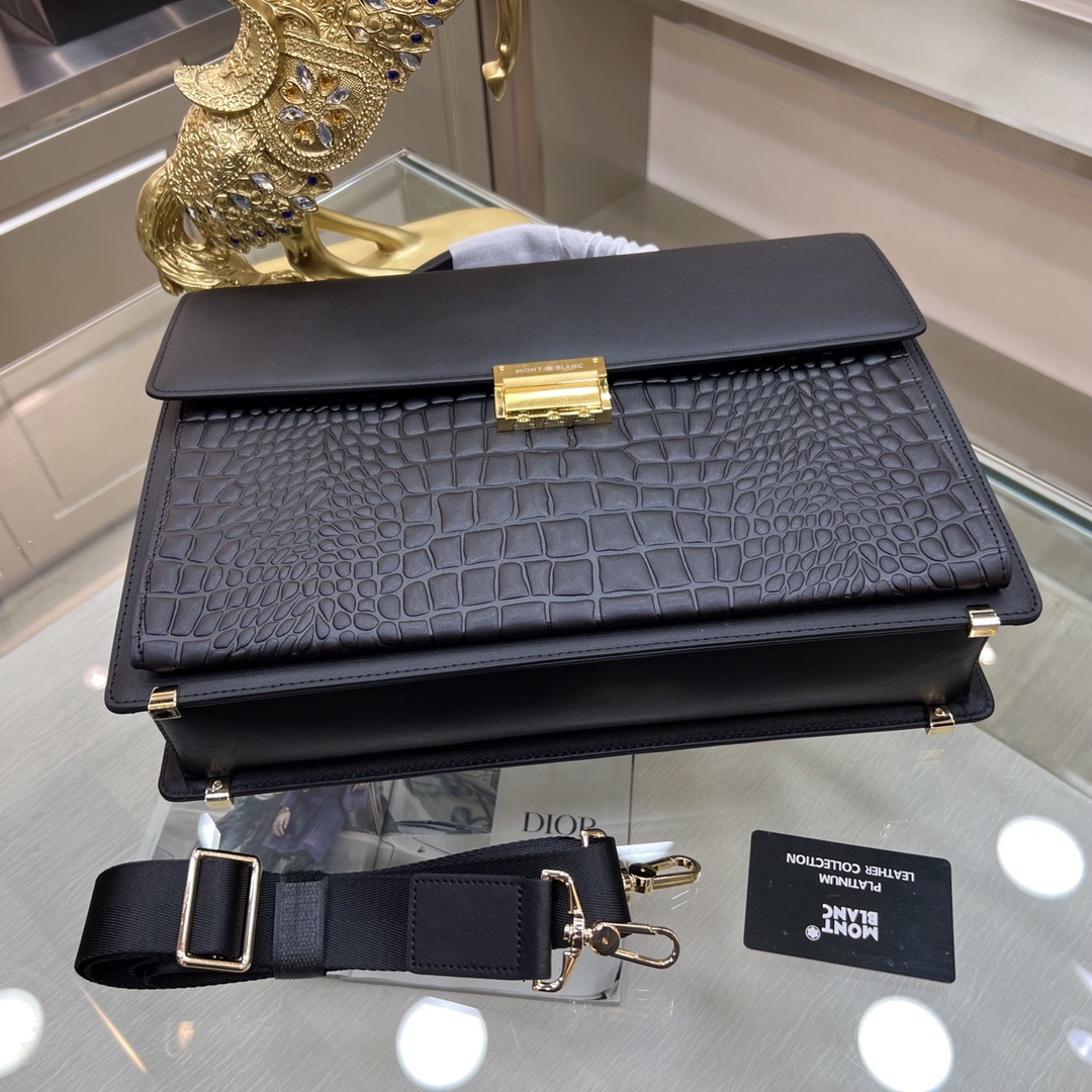 🌹Montblanc International(万宝龙)🔥万宝龙新款男士定型公文包,采用进口牛皮制作,