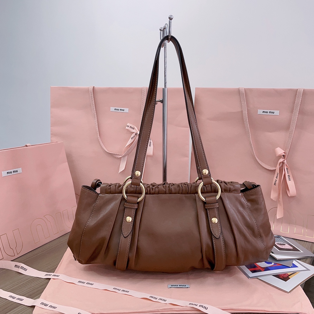 Miu Miu 5BG289# MIU second-hand armpit dumpling bag, new soft sheepskin full of retro and nostalgic style, matched with old steel metal hardware,