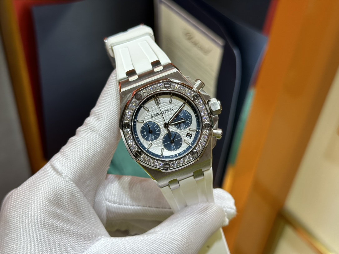 爱彼 Audemars Piguet 高级成衣风衣外套及大衣服饰 #0F311EC9 2