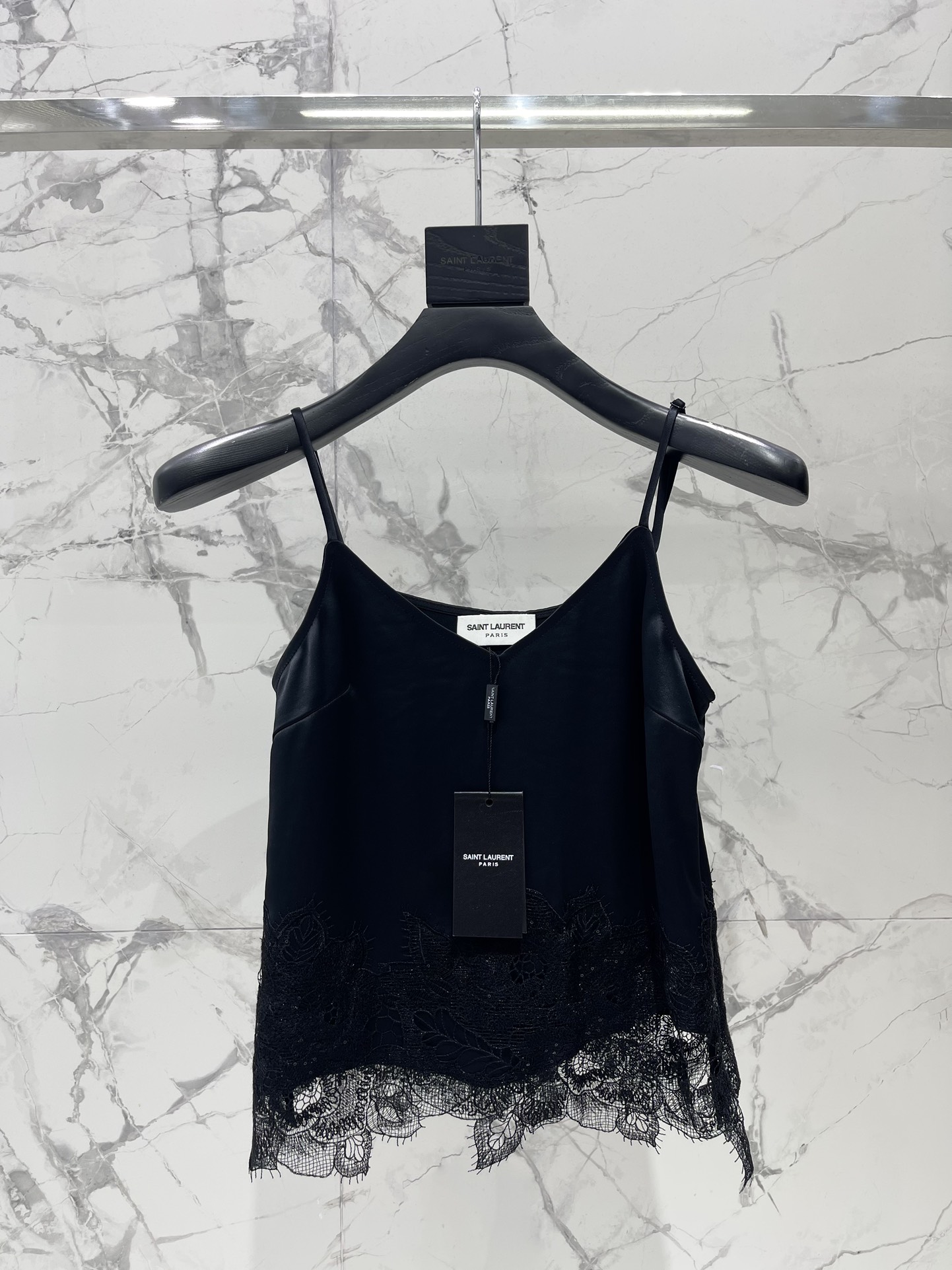 Женский топ Saint Laurent с кружевной вставкой