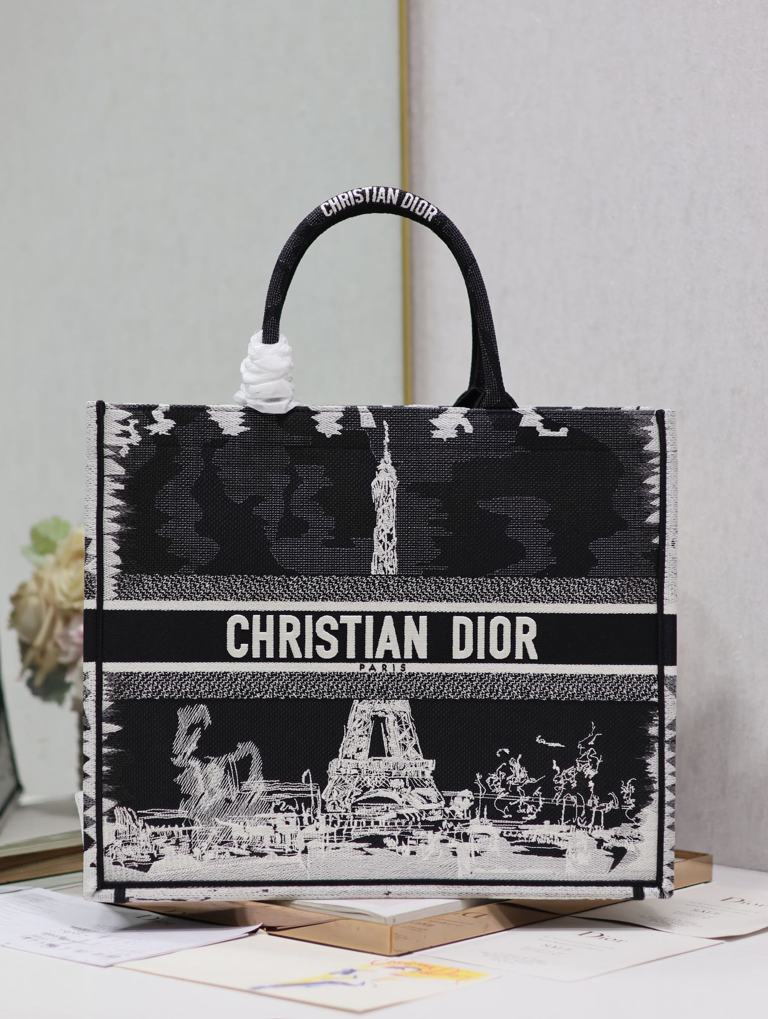 Dior Book Tote Handbags Tote Bags White Embroidery Fashion