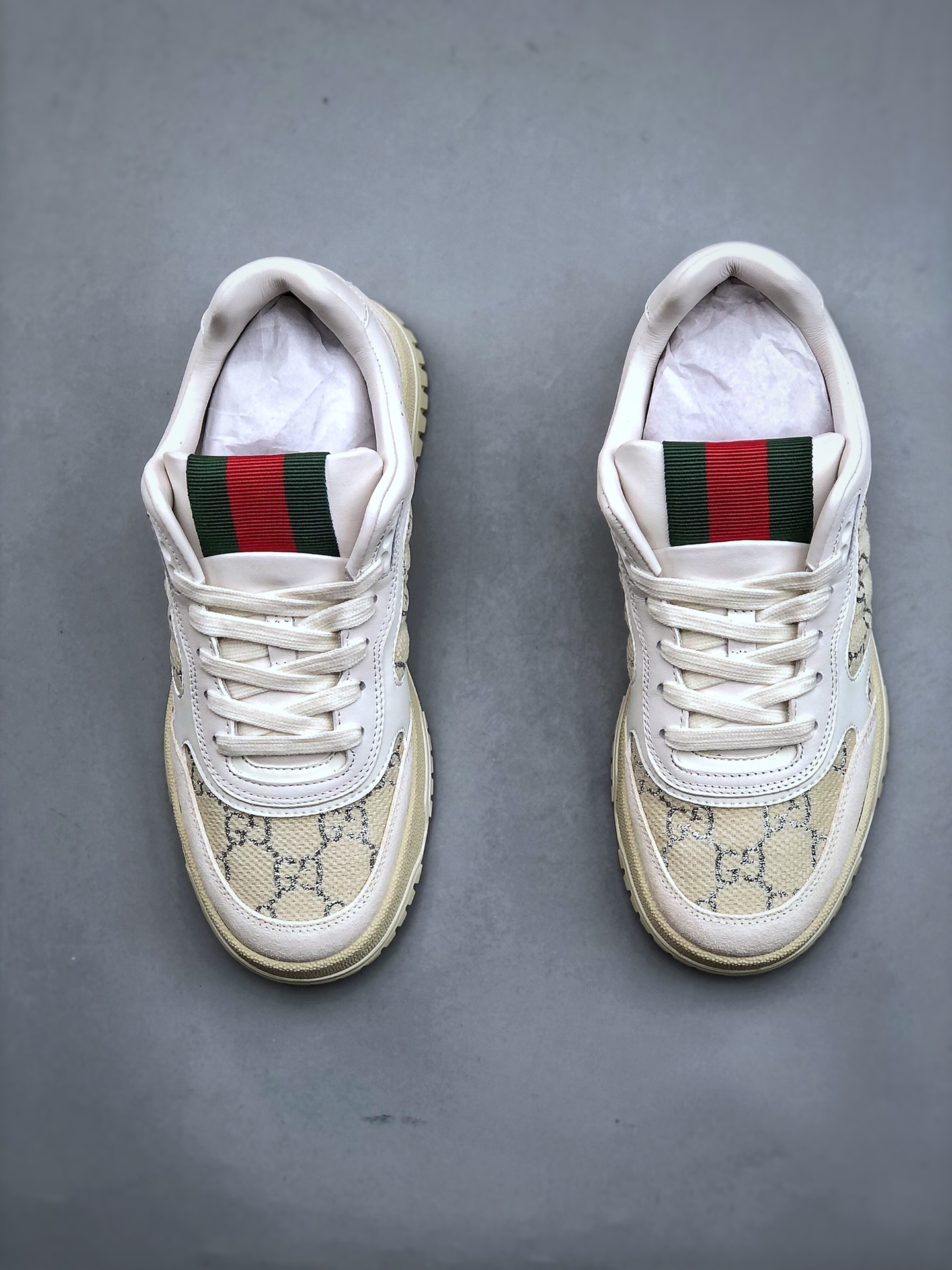 420 古驰Gucci Re-Web Leather Sneakers 系列低帮复古百搭训练休闲运动小白板鞋“皮革米白乌木色GG红绿标牌