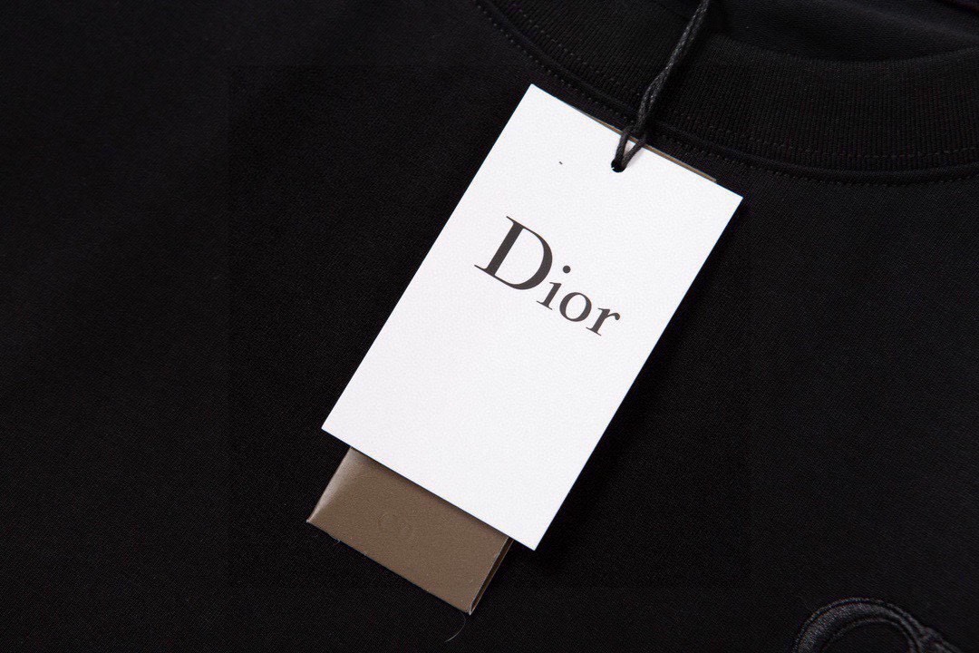 140  迪奥/Dior 夏季新款高端品质 经典CD字母刺绣圆领短袖T恤