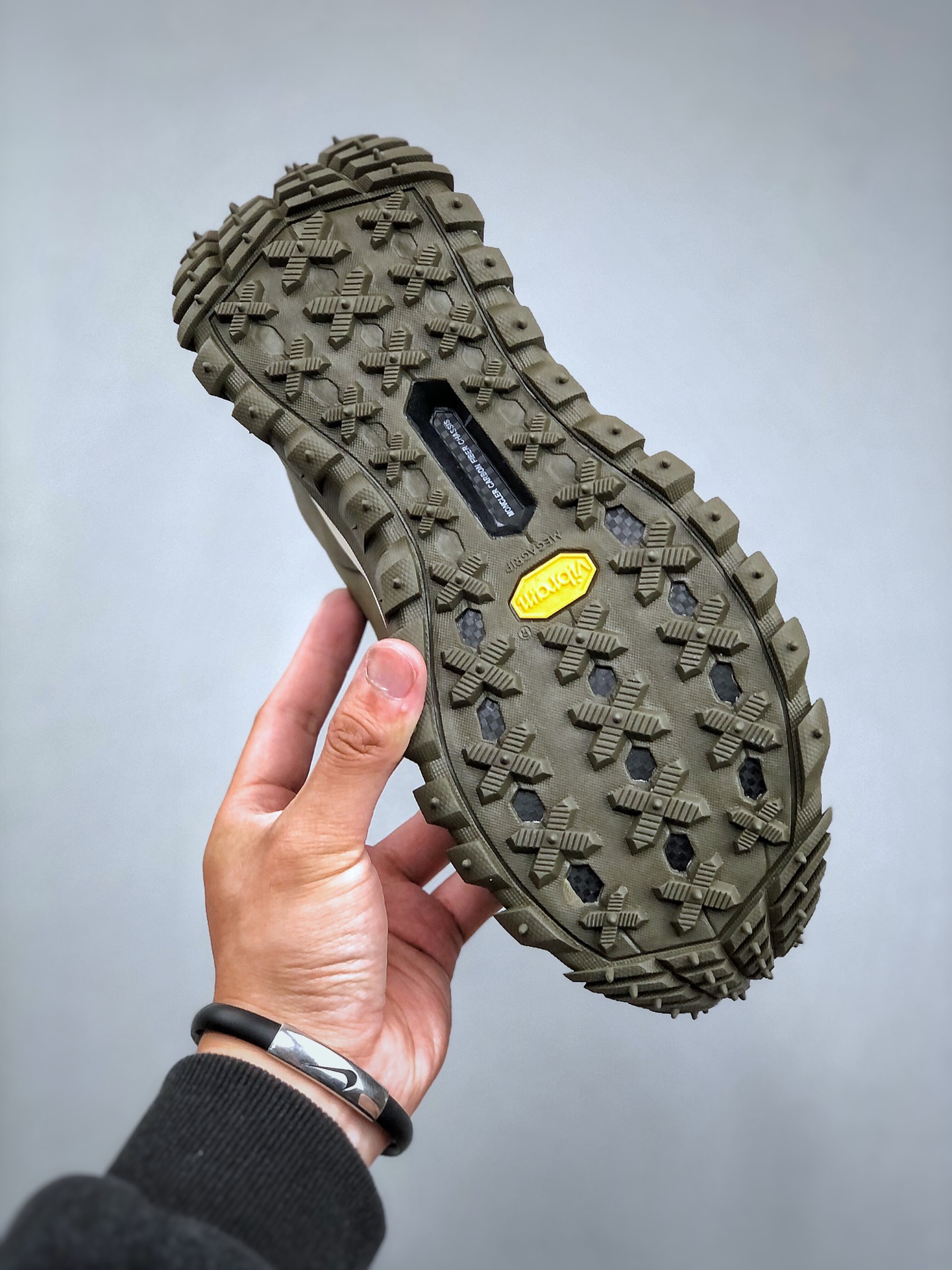 480 Moncler 盟可睐/蒙口 Trailgrip GTX 抗撕裂材质山地户外鞋