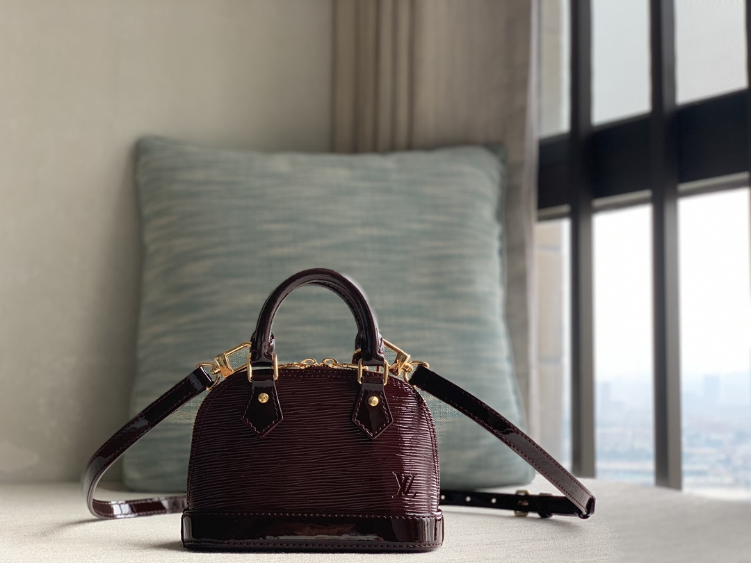루이비통(CD) M81945 가방 Louis Vuitton Bag