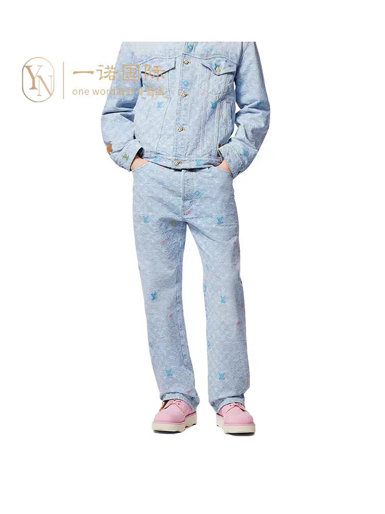 NO:313464,Model number G24060624 LOUIS*Doujia LV new product recommended high-version customized presbyterian jacquard fabric, original letter logo hardware accessories!  Deer leather brand decorated with medium-high waist straight-leg women's jeans!  Light blue, (M size waist 70, trouser length 103), louis vuitton,louis vuitton,louis vuitton,louis vuitton,louis vuitton,jeans,alexander wang19860909款号G24060624 LOUIS*驴家LV新品推荐高版本定制老花提花面料、采用原版字母logo五金配件！鹿皮绒皮牌装饰中高腰直筒女士牛仔裤！浅蓝色,（M码腰围70,裤长103）,,louis vuitton,louis vuitton,louis vuitton,louis vuitton,jeans,alexander wang,Women's clothing