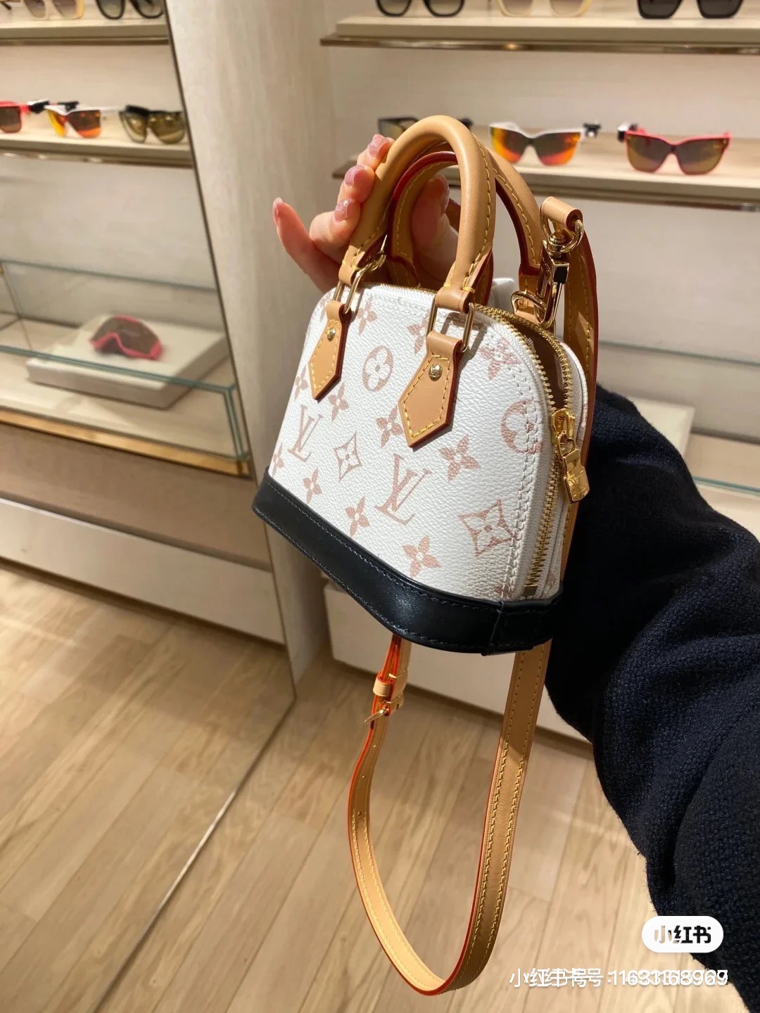 Yupoo Gucci Bags Watches Nike Clothing Jordan Yeezy Balenciaga Shoes
