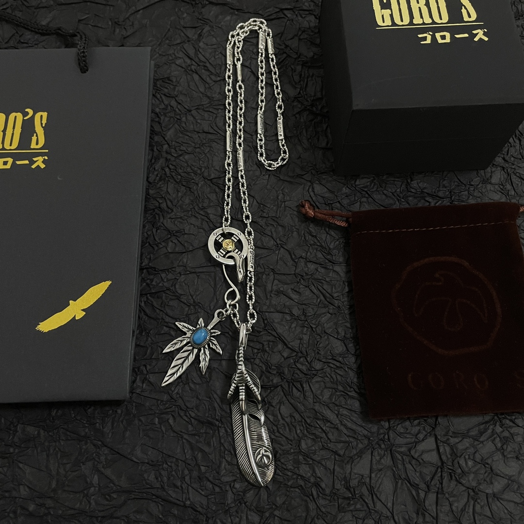 💰150    【新品上架】Goro’s高桥吾郎 羽毛吊坠 经典高桥项链  顶级版本 认准独家拍摄 主攻高端市场 绝对区别普通版本!图片产品细节与ZP一致!原版制作工艺 精工品质 纯手工打造 ~正品开模💝潮流时尚必备 男女均可佩戴 情侣款同款 摇滚朋克泰银风格 复古元素 潮流百搭 官网同款❤️