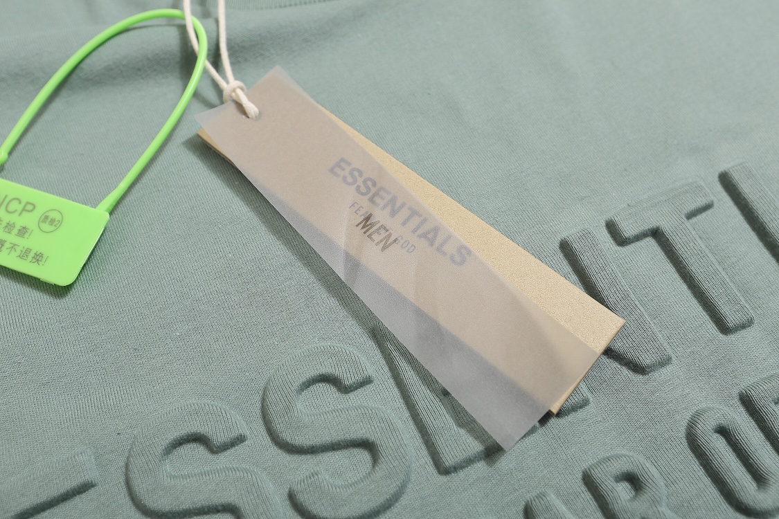 FEAR OF GOD ESSENTIALS T恤服装 8