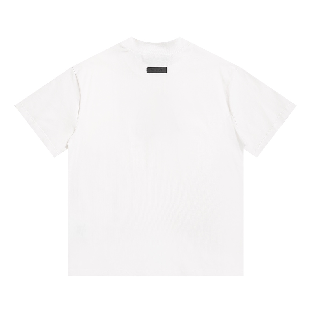 FEAR OF GOD ESSENTIALS T恤服装 3