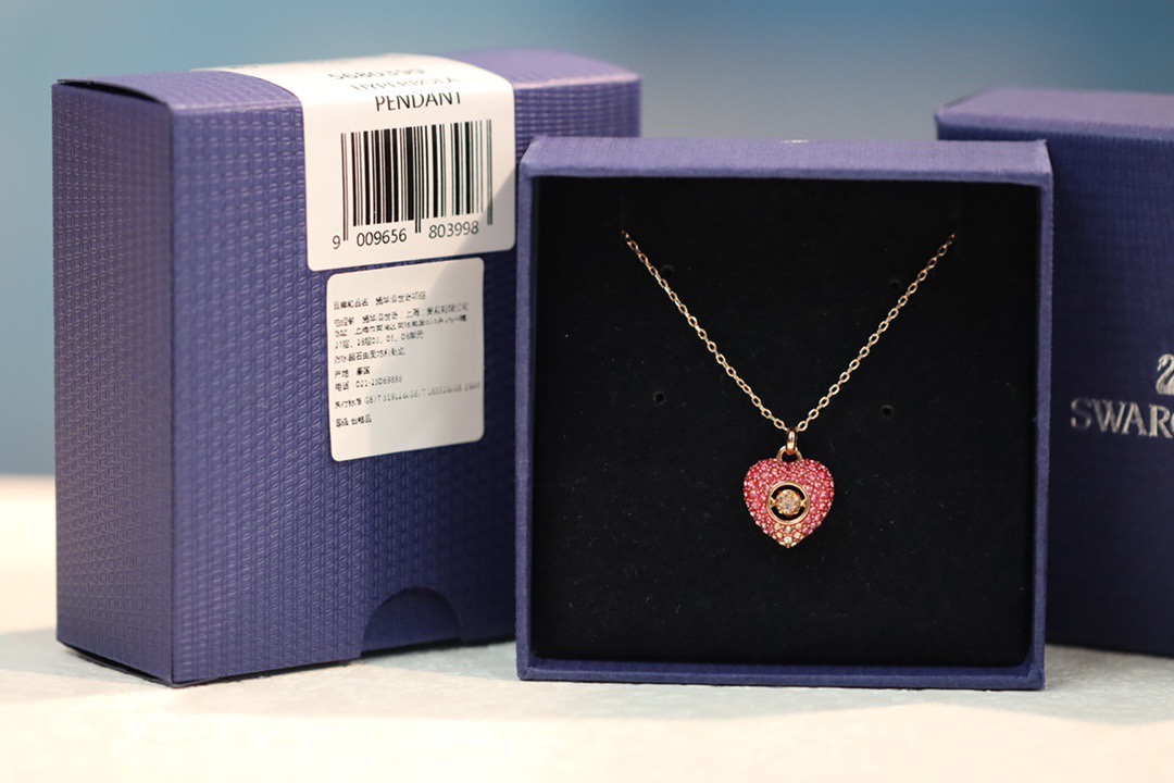 Burberry Haute Couture Haute Couture Fine Jewelry Necklace Bracelet Ring 2