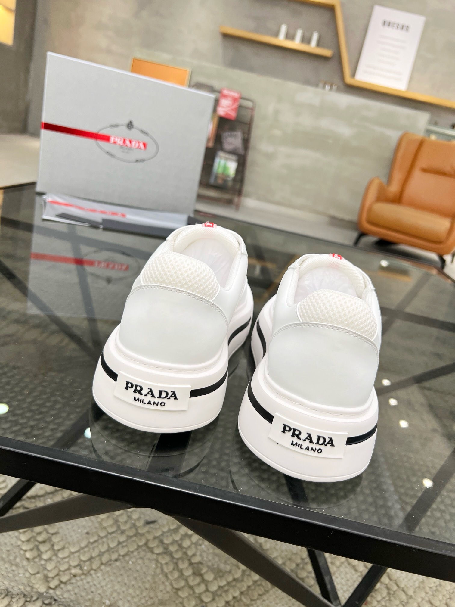 Prada Haute Couture Classic Luxury Leather Shoe Loafer Shoes 8