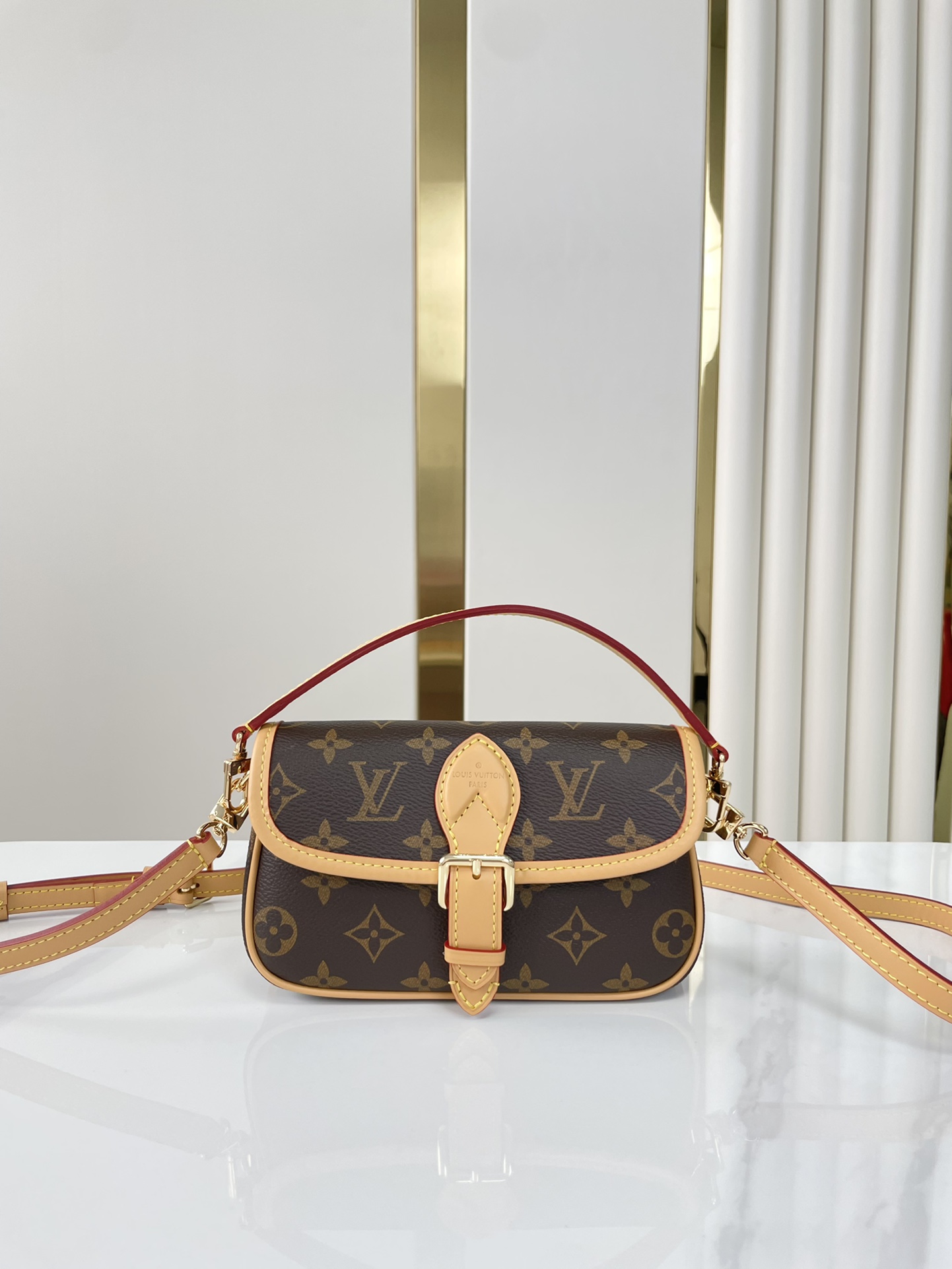 Louis Vuitton LV Diane Crossbody & Shoulder Bags Baguette M83566