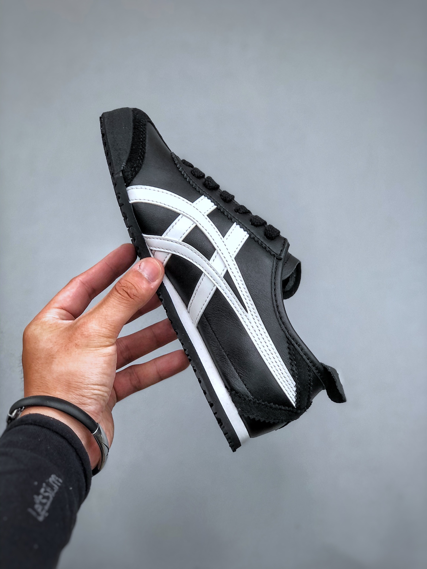 OnitsukaTiger/鬼塚虎 Mexico 66 全头层皮面低邦休闲跑步鞋 1183C102-001 #纯原品质 原鞋开发 采用材料和胶水 2