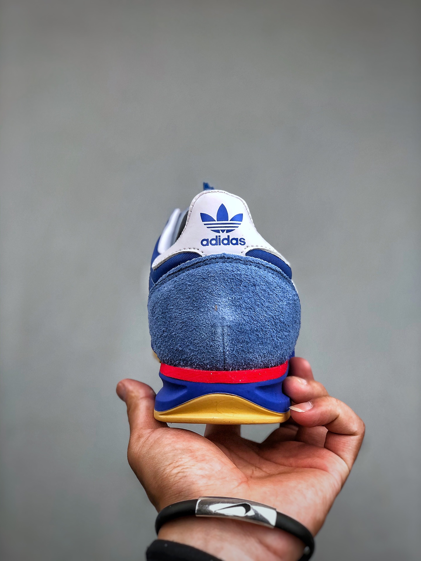 Store B: Adidas Originals SL 72 Unisex Retro Trendy Casual Sports 7