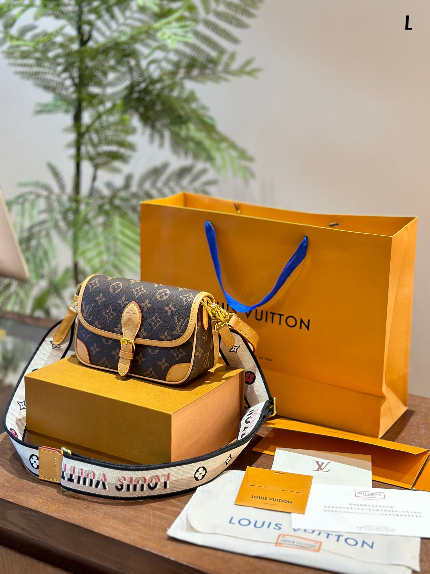 Luxus kaufen 2024
 Louis Vuitton LV Diane Taschen Umhängetaschen  & Schultertaschen Vintage Baguette