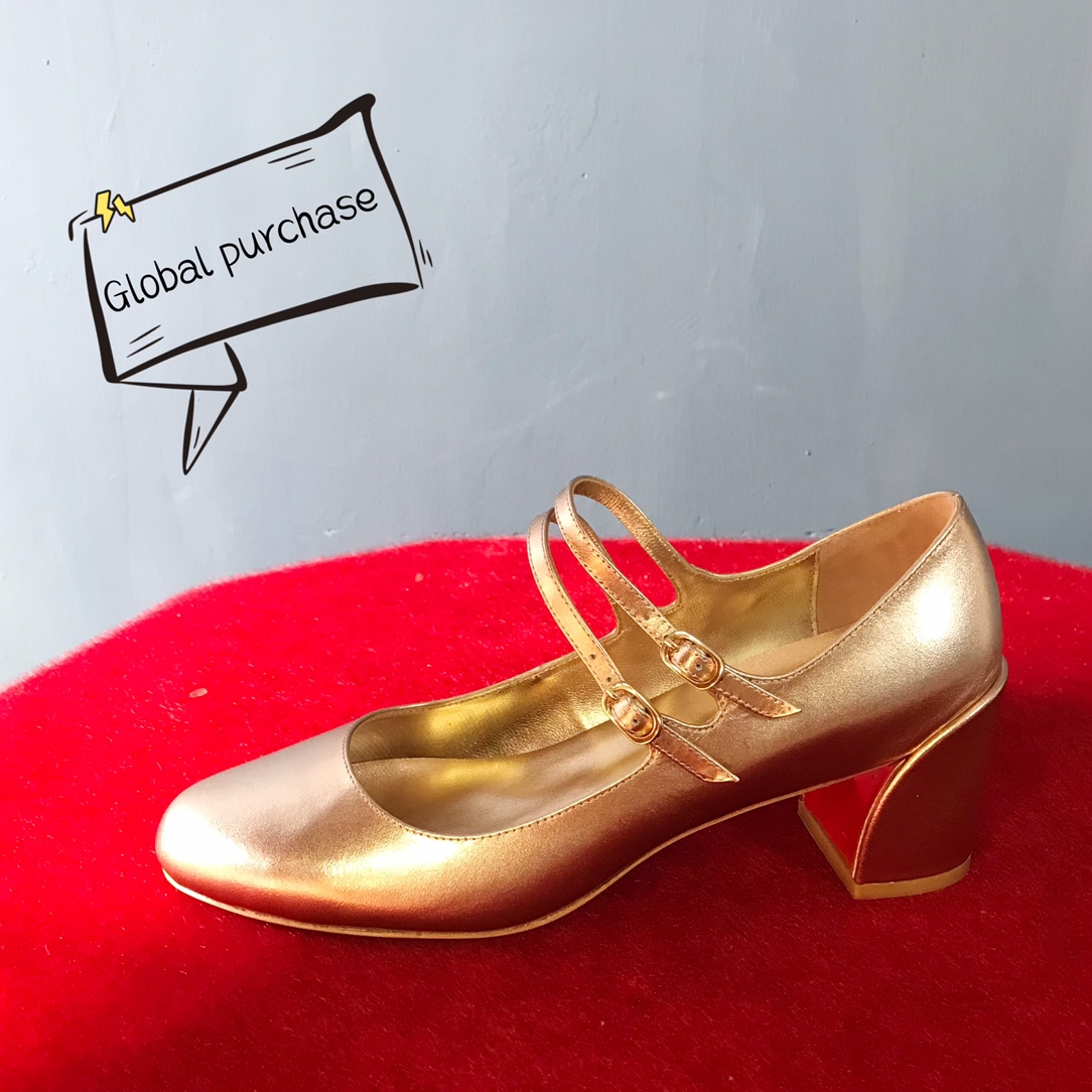 NO:100362,High-end customized autumn and winter classic series!  H5.5Cm size 34-43. Leather sole.44021-003 rose gold metal cowhide, rose gold metallic sheepskin. Official website picture Standard European code Reference:44021-003 Color:gold/gold Material:cowhide Lining:red goat leather Heel height:5.5Cm Sole:leather sole Size:EU 34-43 (US 4-11):,,christian louboutin,cowhide,sheepskin,Leather soles19860909高端订制 秋冬精典款系列！ H5.5Cm尺码34-43码.真皮大底 .44021－003玫瑰金金属牛皮,玫瑰金金属色羊皮里. 官网图 标准欧码 Reference:44021-003 Color:gold/gold Material:cowhide Lining:red goat leather Heel heigh:5.5Cm Sole:leather sole Size:EU 34－43（US 4一11) :,,christian louboutin,cowhide,sheepskin,Leather soles,Women's Shoes