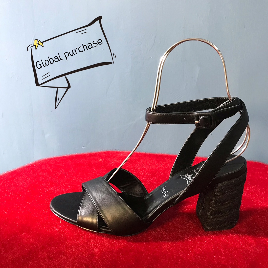 NO:100142,High-end custom sandal classic series! H8.5Cm, size 34-42. Customized non-return or exchange official website synchronization. L39-. Black cowhide, black sheepskin. Black hemp rope heel standard European code Reference:L39- Color:black/black Material:cowhide Lining:goat leather Heel height:8.5Cm Sole:leather sole Size:EU 34-42 (US 4-11):,,christian louboutin,sandals,cowhide,sheepskin19860909高端订制 凉鞋精典款系列！ H8.5Cm,尺码34-42码.订制不退不换官网同步.L39-.黑牛皮,黑羊皮里.黑蔴绳跟 标准欧码 Reference:L39- Color:black/black Material:cowhide Lining:goat leather Heel heigh:8.5Cm Sole:leather sole Size:EU 34－42（US 4一11) :,,christian louboutin,sandals,cowhide,sheepskin,Women's Shoes