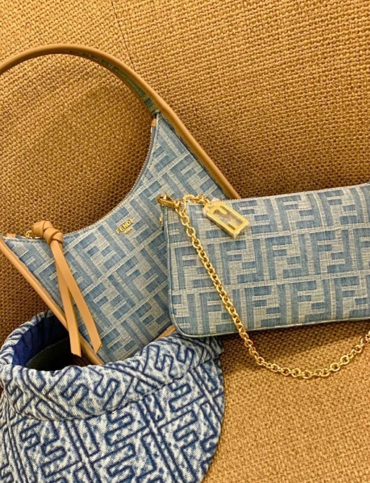 Fendi Premium Details [Baguette Clutch] Light Blue Denim