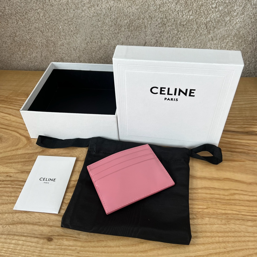 TRIOMPHE亮泽牛皮革卡包，10.5X7厘米，牛皮，衬里:牛皮革/织物金色饰面6个卡槽，1个扁平口袋