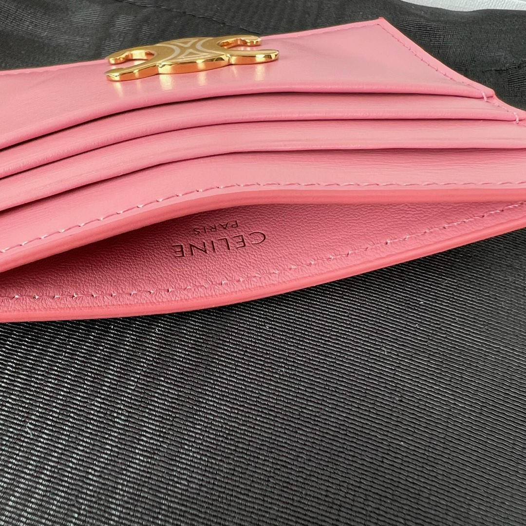 TRIOMPHE亮泽牛皮革卡包，10.5X7厘米，牛皮，衬里:牛皮革/织物金色饰面6个卡槽，1个扁平口袋