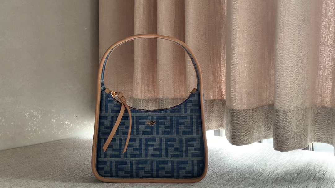 Fendi [Fendessence mini handbag] light blue denim