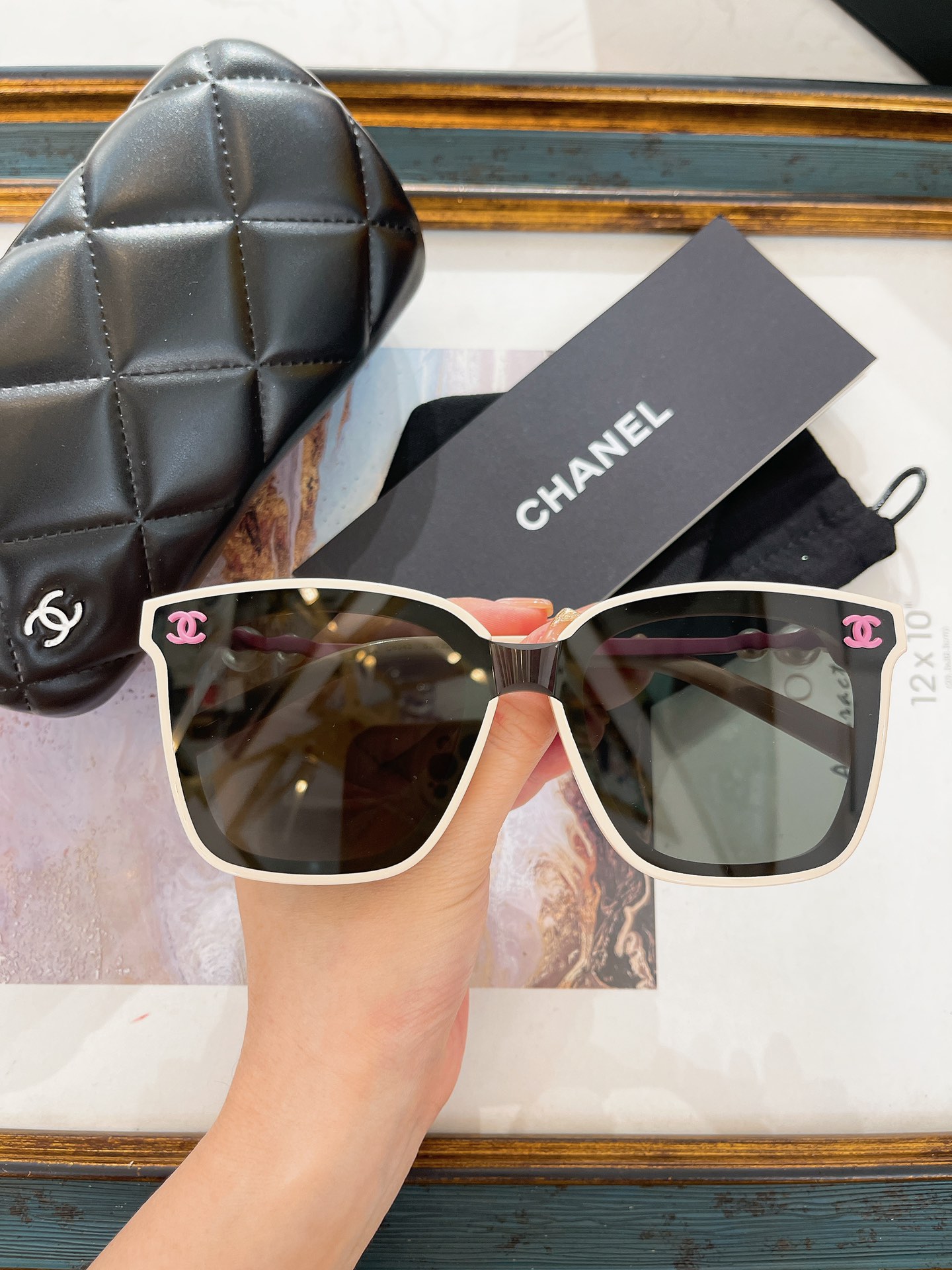 Chanel 香奈儿墨镜