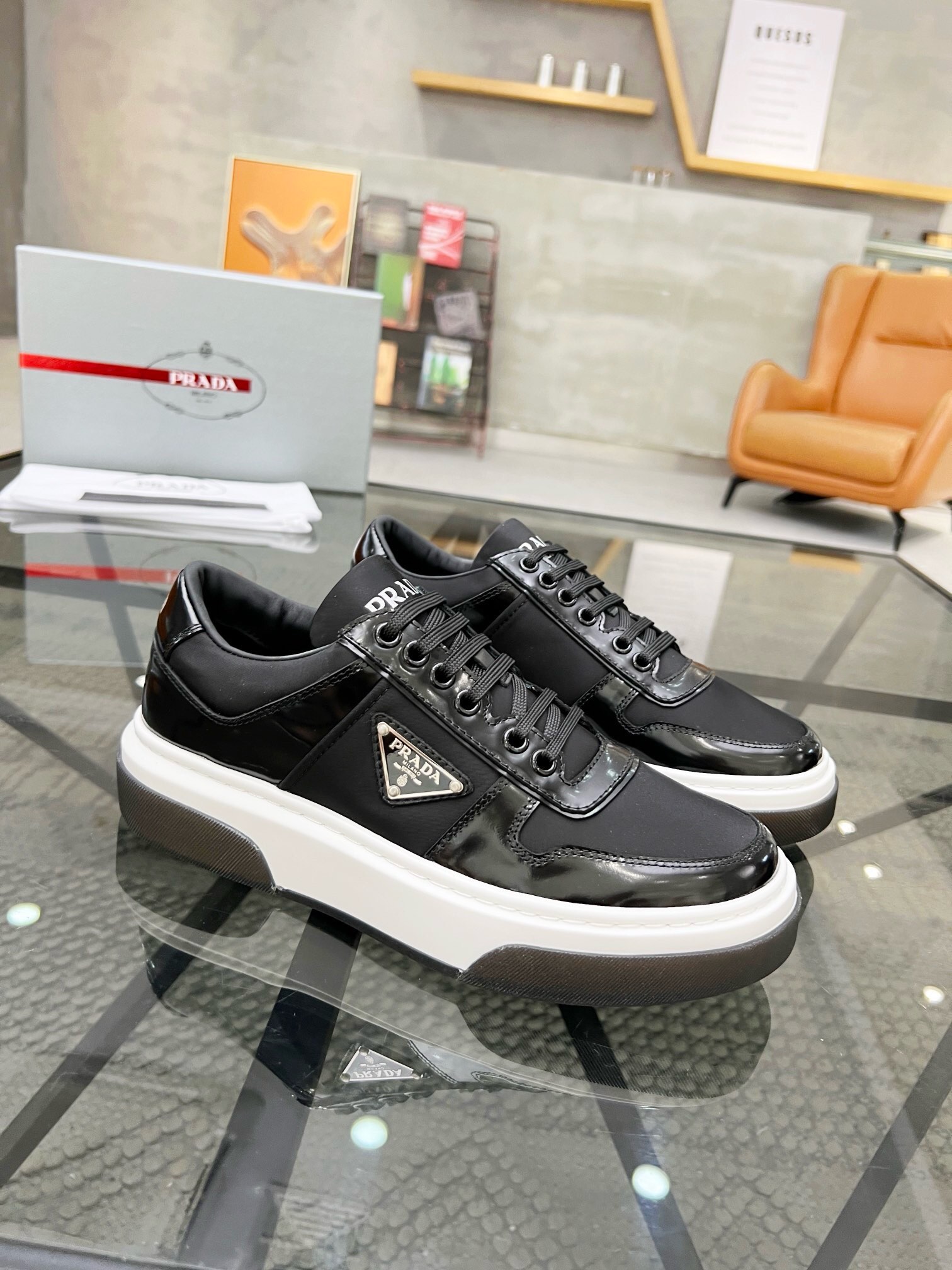 Prada Haute Couture Classic Luxury Leather Shoe Loafer Shoes 3