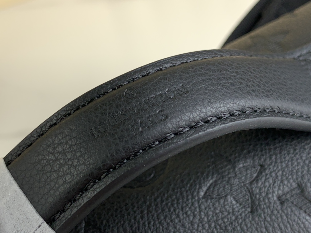 Louis Vuitton Monogram Shadow 腰包皮带,lv,包 7