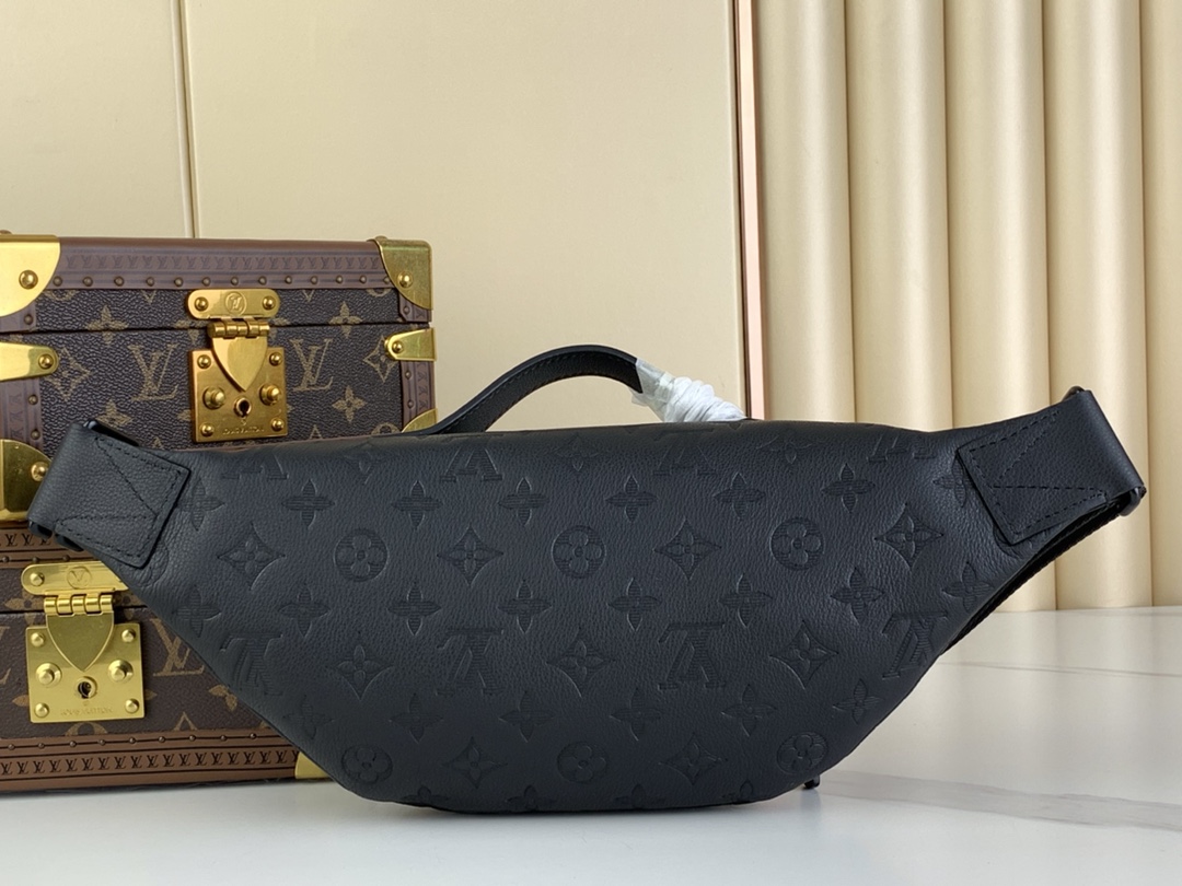 Louis Vuitton Monogram Shadow 腰包皮带,lv,包 3